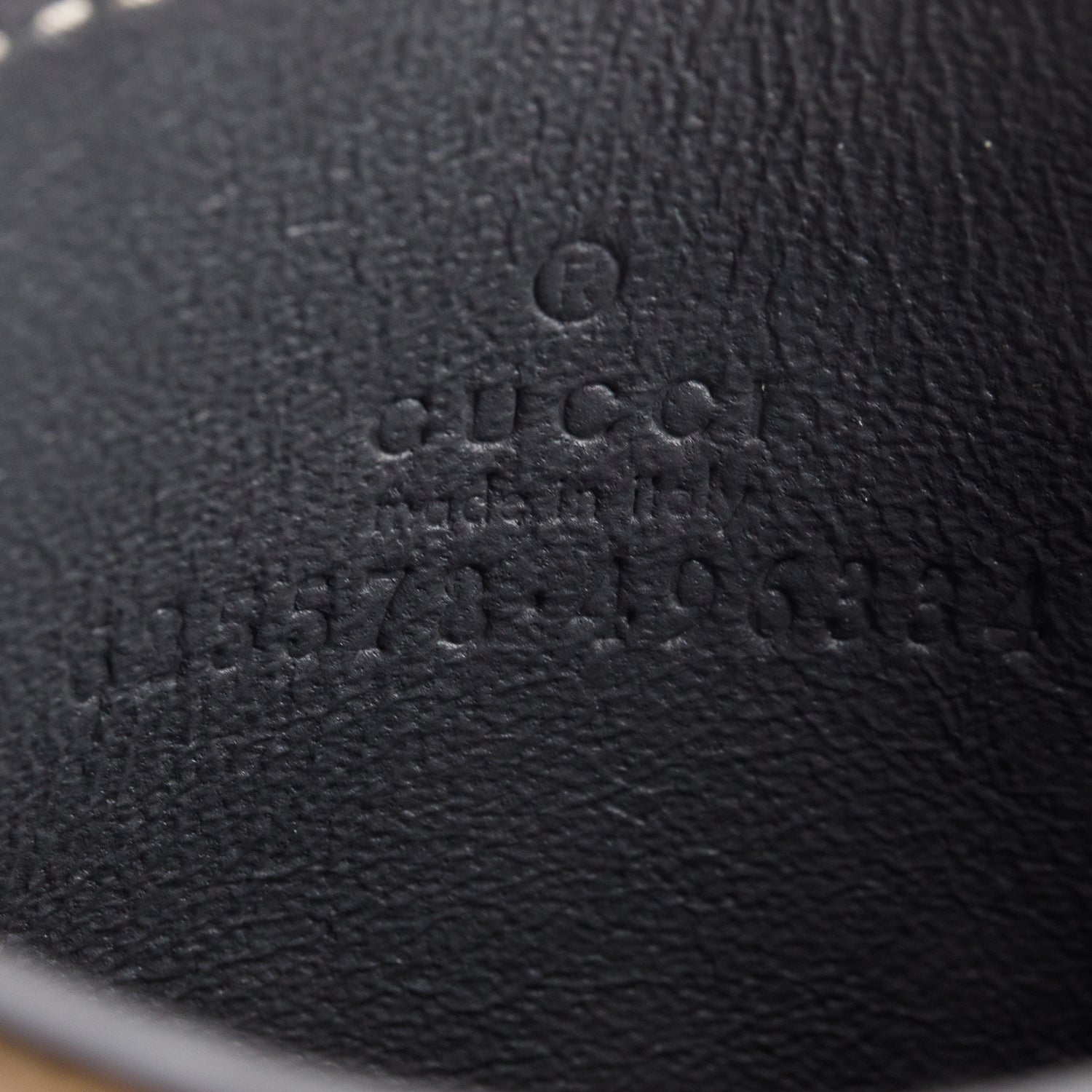 Gucci Beige Calfskin Grey Econyl Off The Grid Card Holder w/ Box