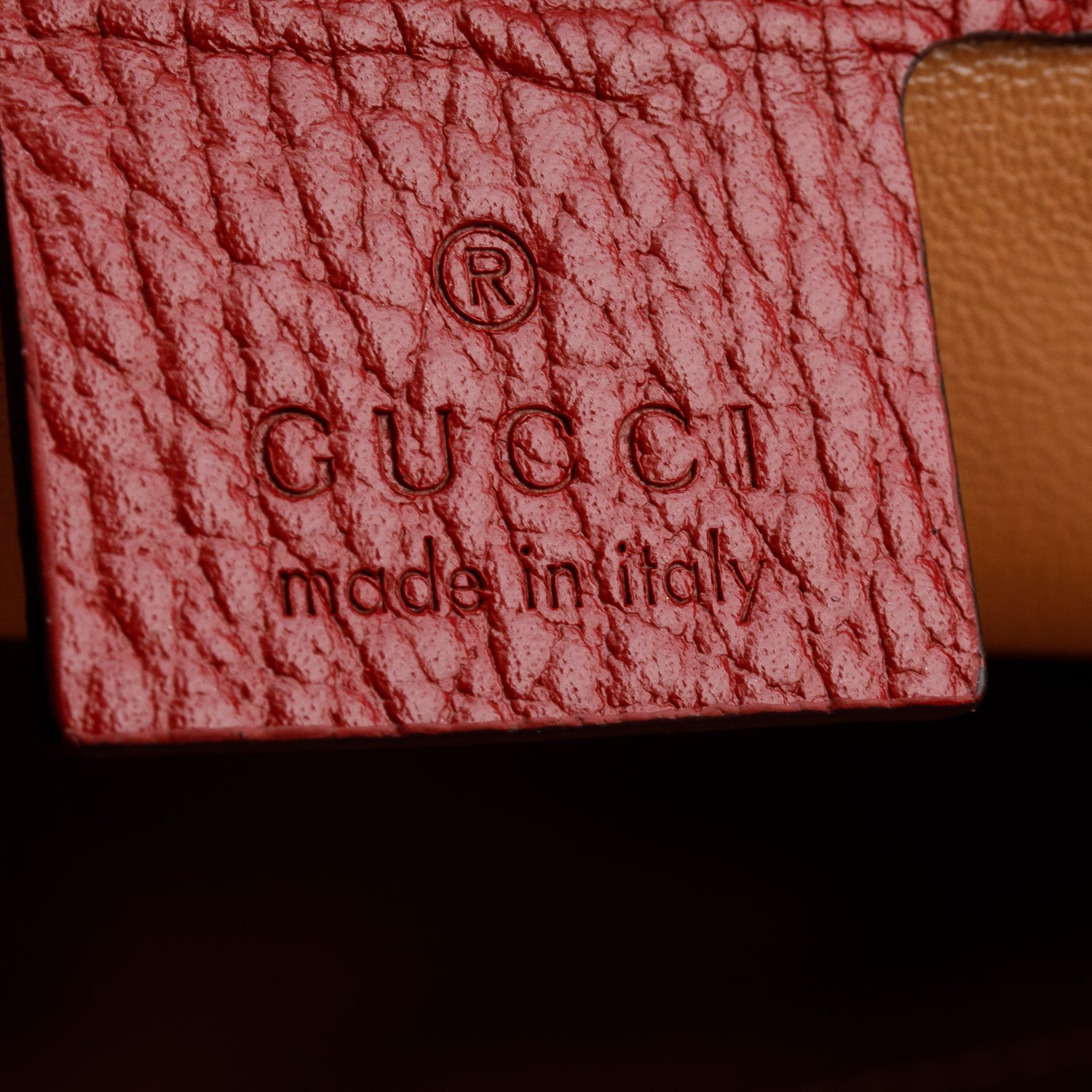 Gucci Neutral Raffia Red Leather Trim Ophidia GG Medium Tote