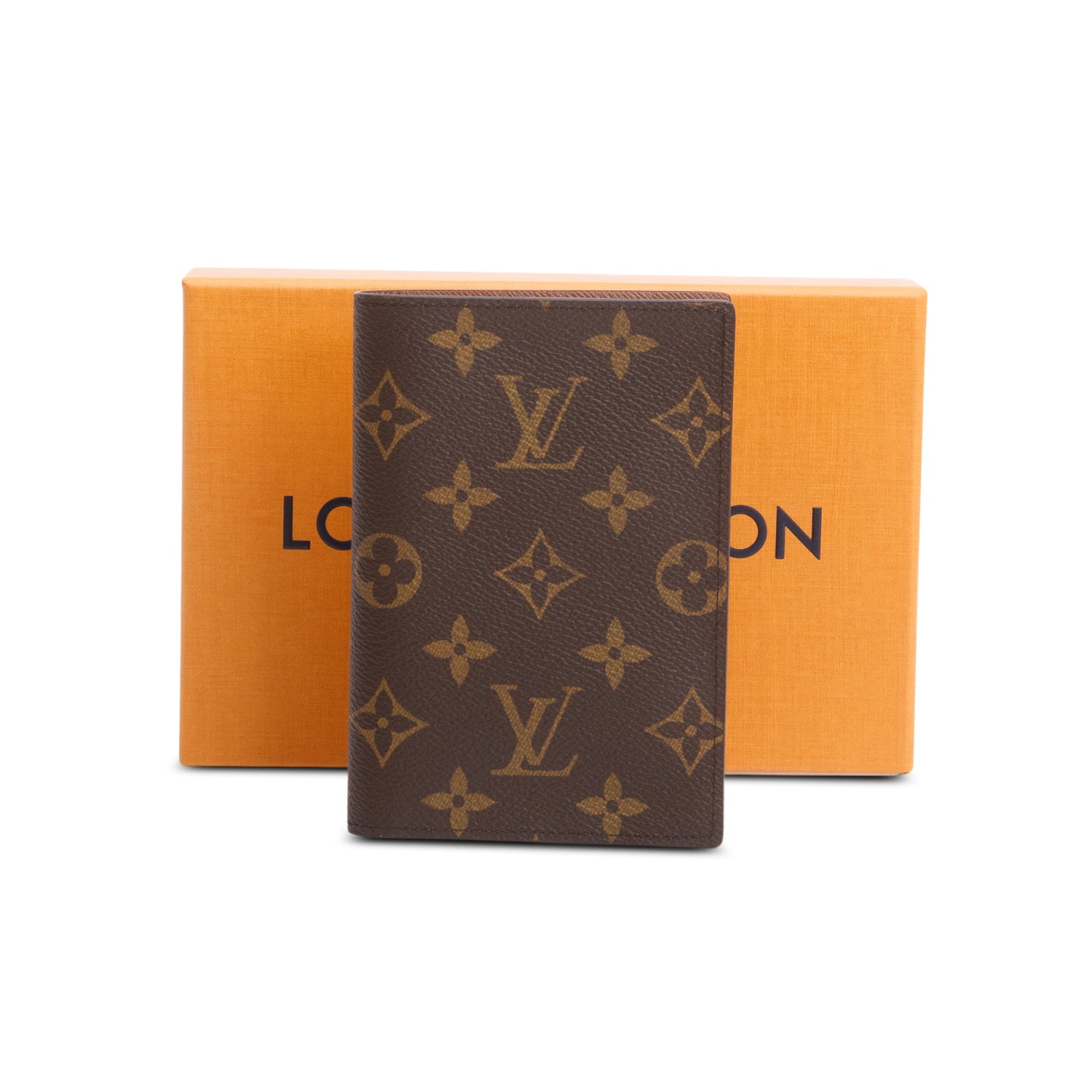 Louis Vuitton 2025 Monogram Passport Cover w/ Box & Receipt