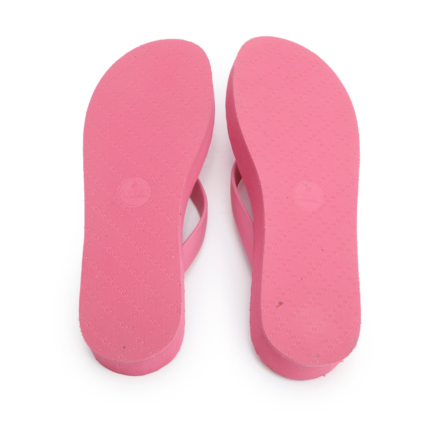 Gucci Pink Rubber Chevron GG Thong Sandals, Size 40 w/ Box