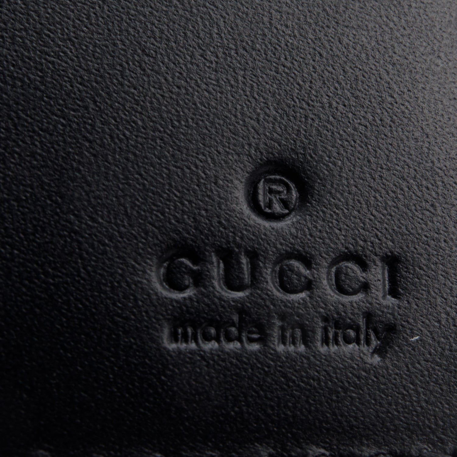 Gucci Beige GG Supreme Snake Print Bifold Wallet