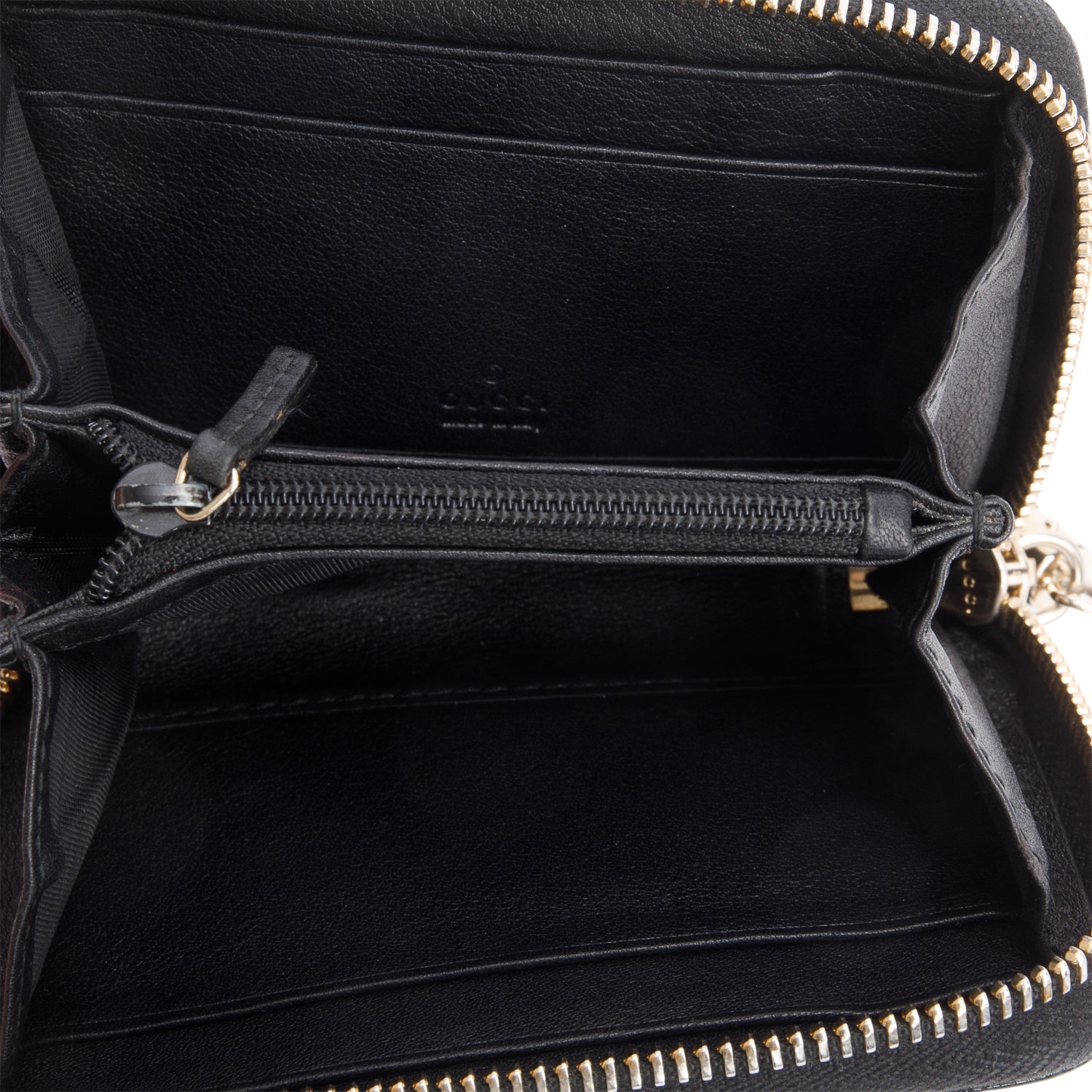 Gucci Black Patent Leather Soho Zip Around Wallet