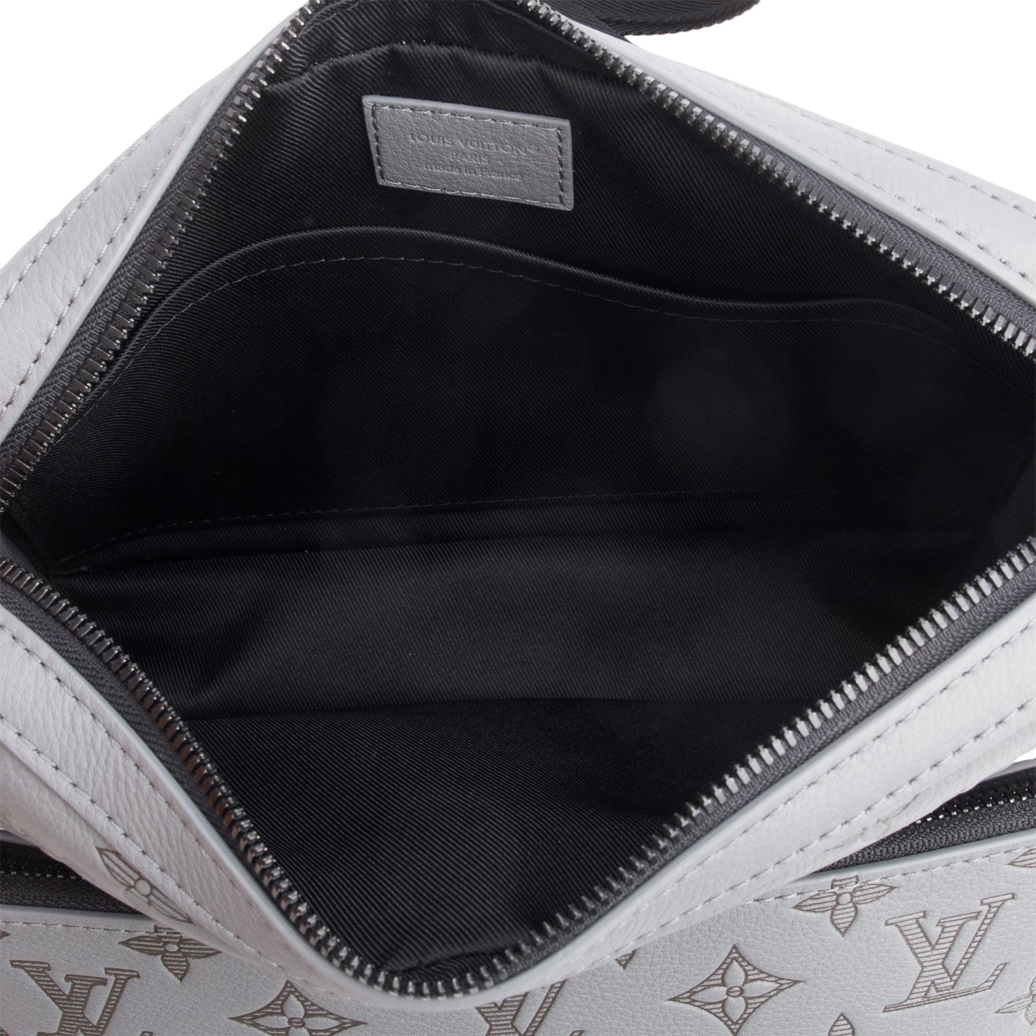 Louis Vuitton Grey Monogram Shadow Embossed Calfskin Leather Trio Messenger Bag w/ Box