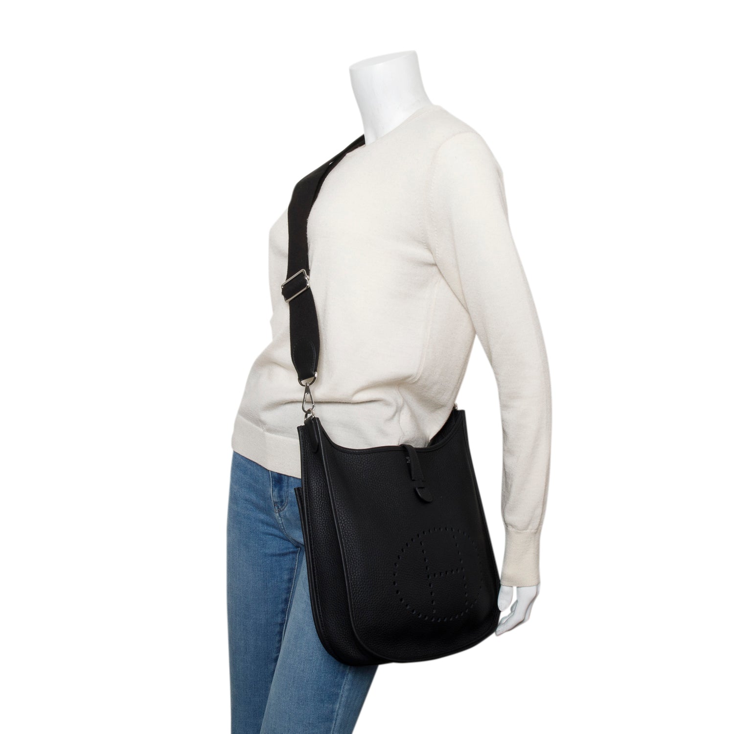 Hermes 2024 Noir Taurillon Clemence Evelyne III 29 Bag