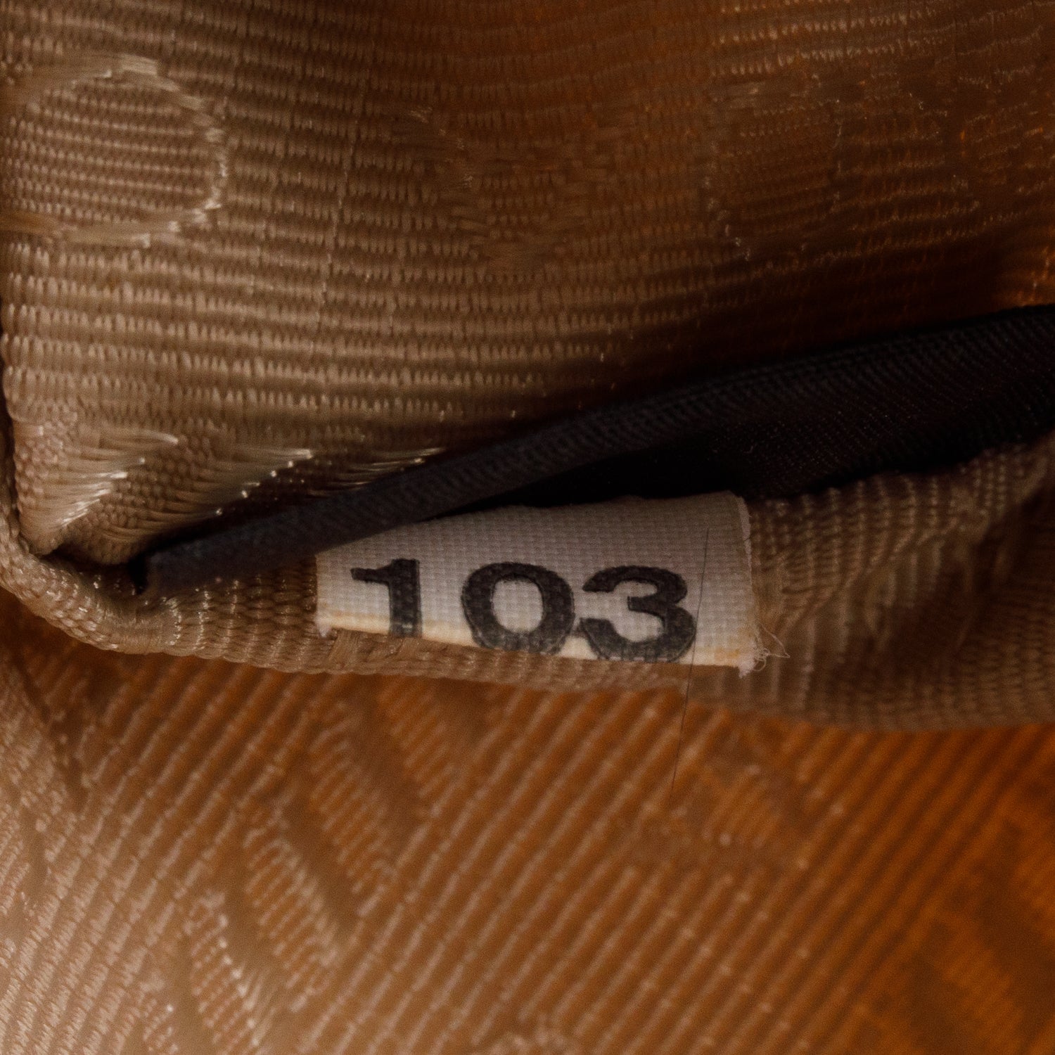 Prada Beige Nylon Re-Edition 2005 Shoulder Bag