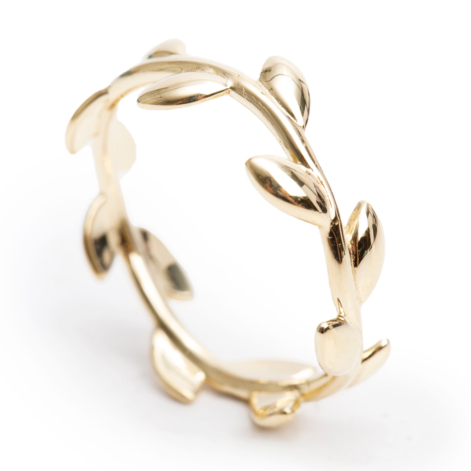 Tiffany & Co. Paloma Picasso 18k Yellow Gold Narrow Olive Leaf Band Ring, Size 7