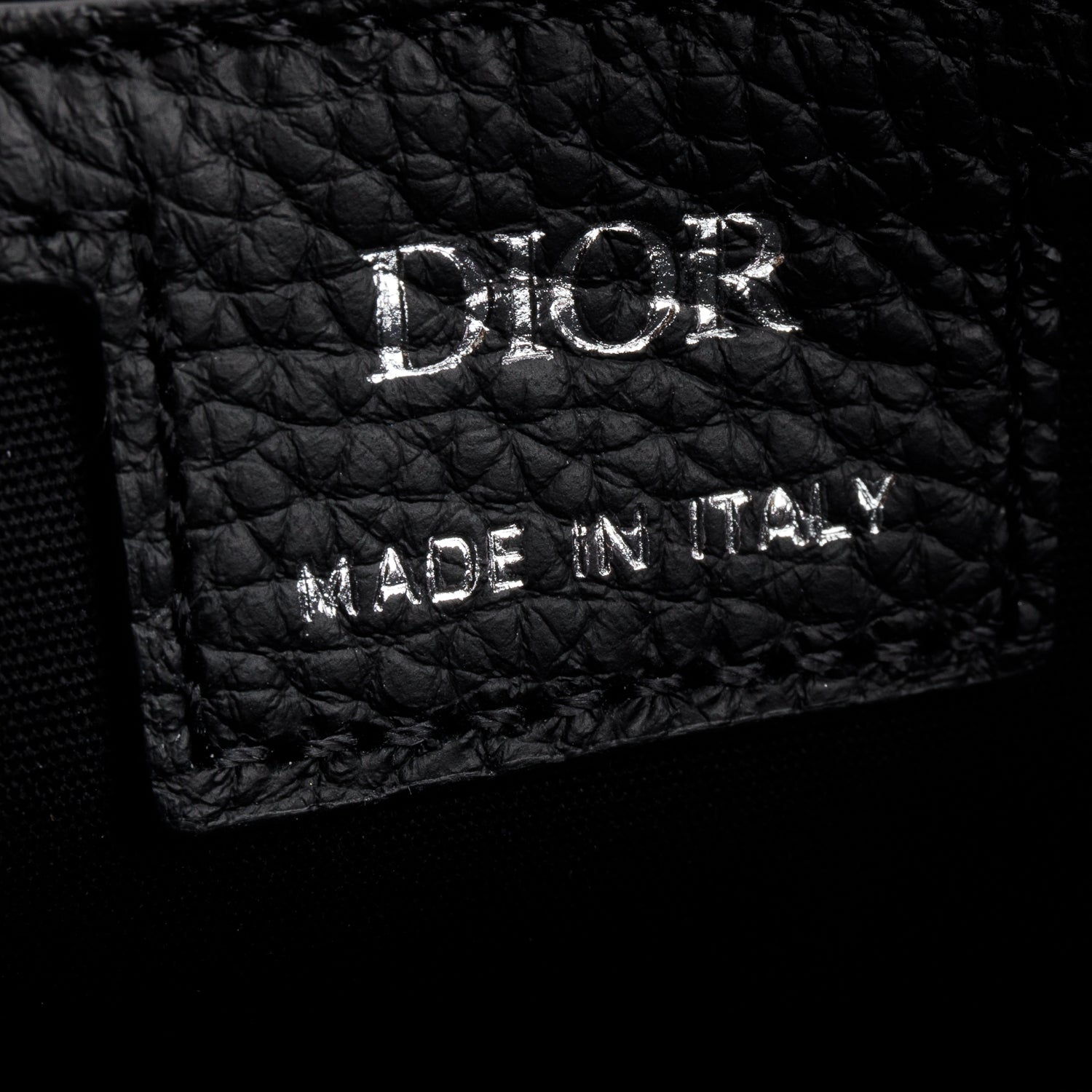 Christian Dior 2024 Black Embossed Calfskin Rider 2.0 Zipped Messenger Bag w/ Box