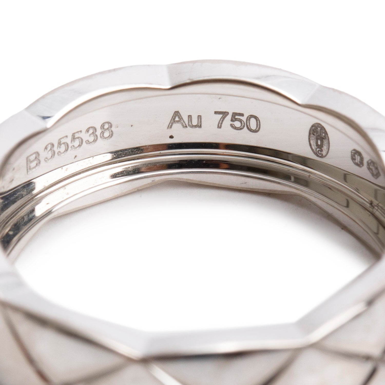 Chanel 18k White Gold Quilted Coco Crush Band Ring, Size 57 8, Small Version w/ Box