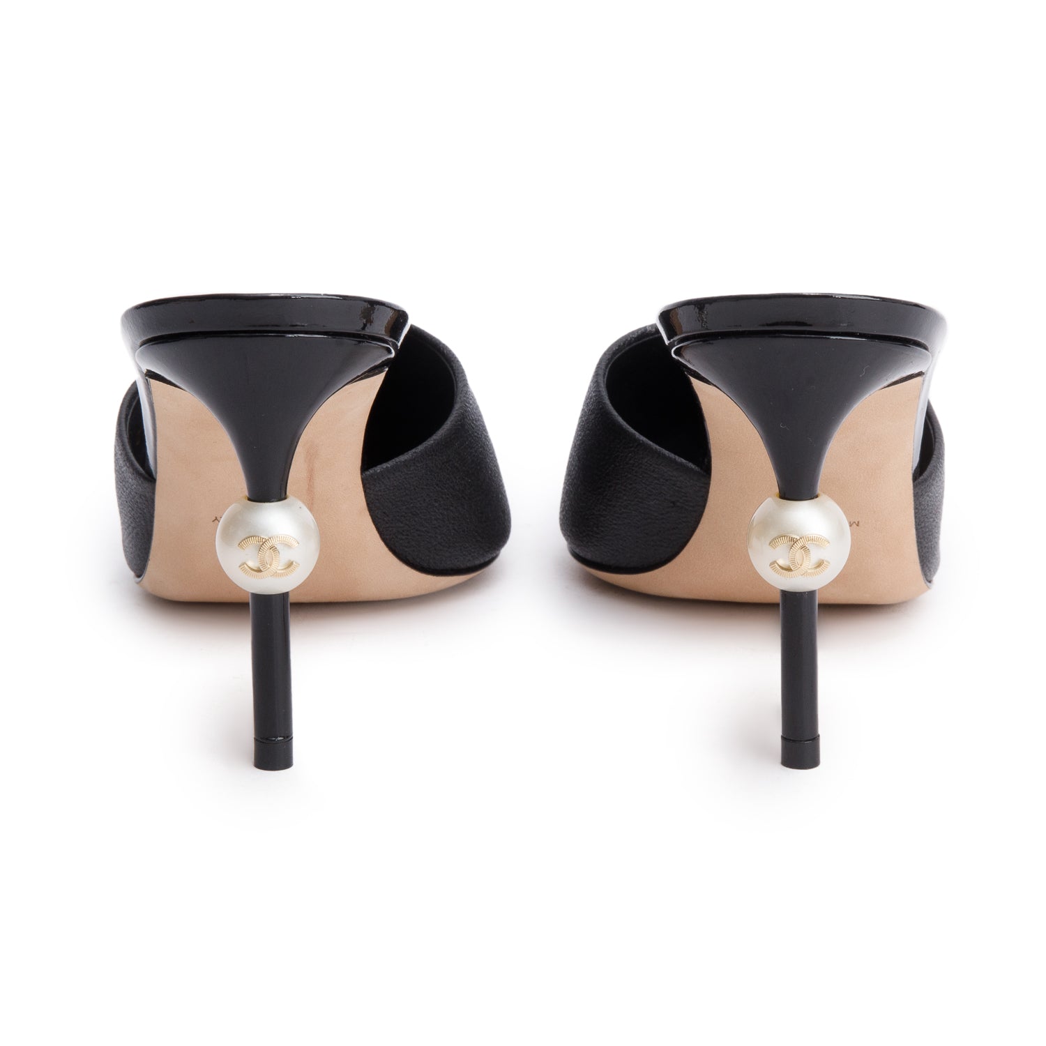 Chanel Black Calfskin Grosgrain Cap Toe Pearl Mule, Size 38 w/ Box