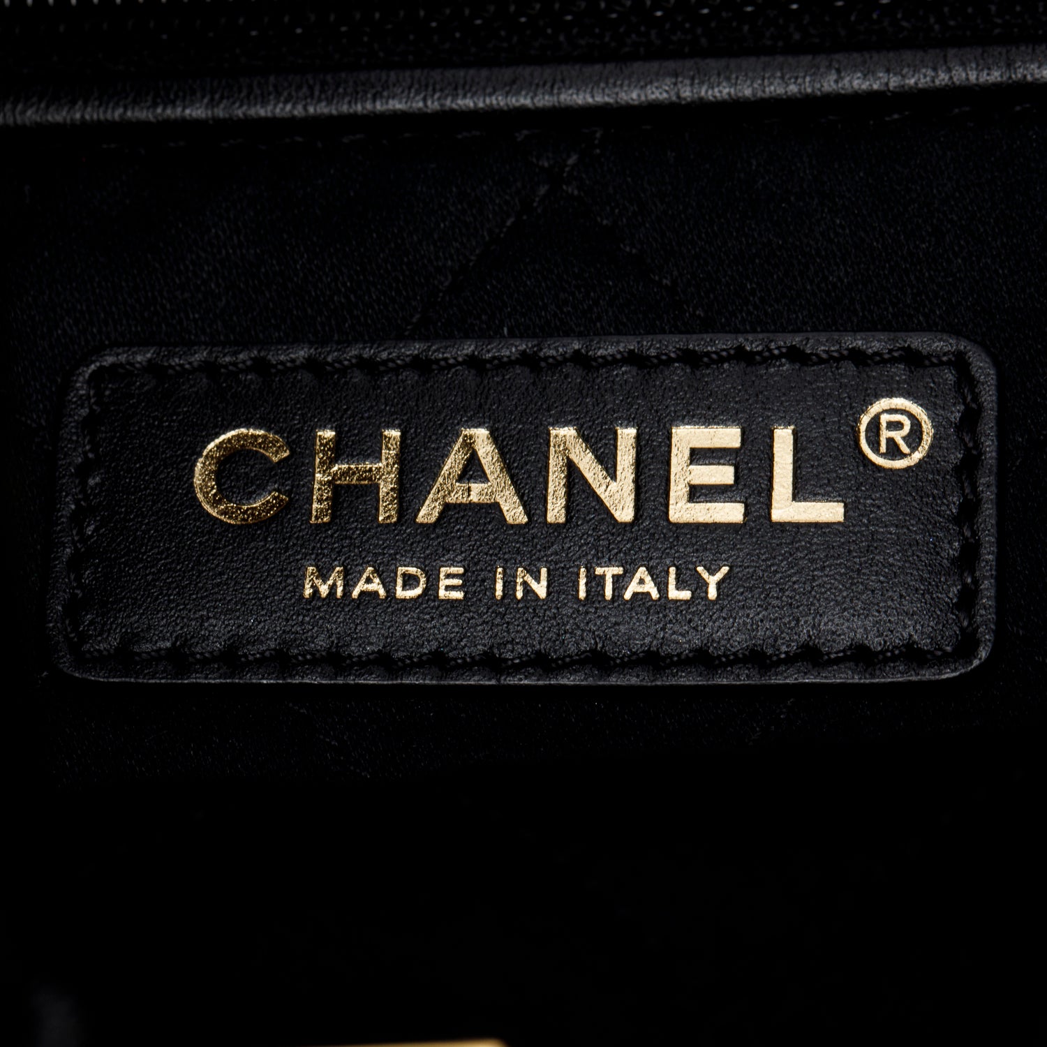 Chanel Black Shiny Calfskin Quilted Small Chanel 22