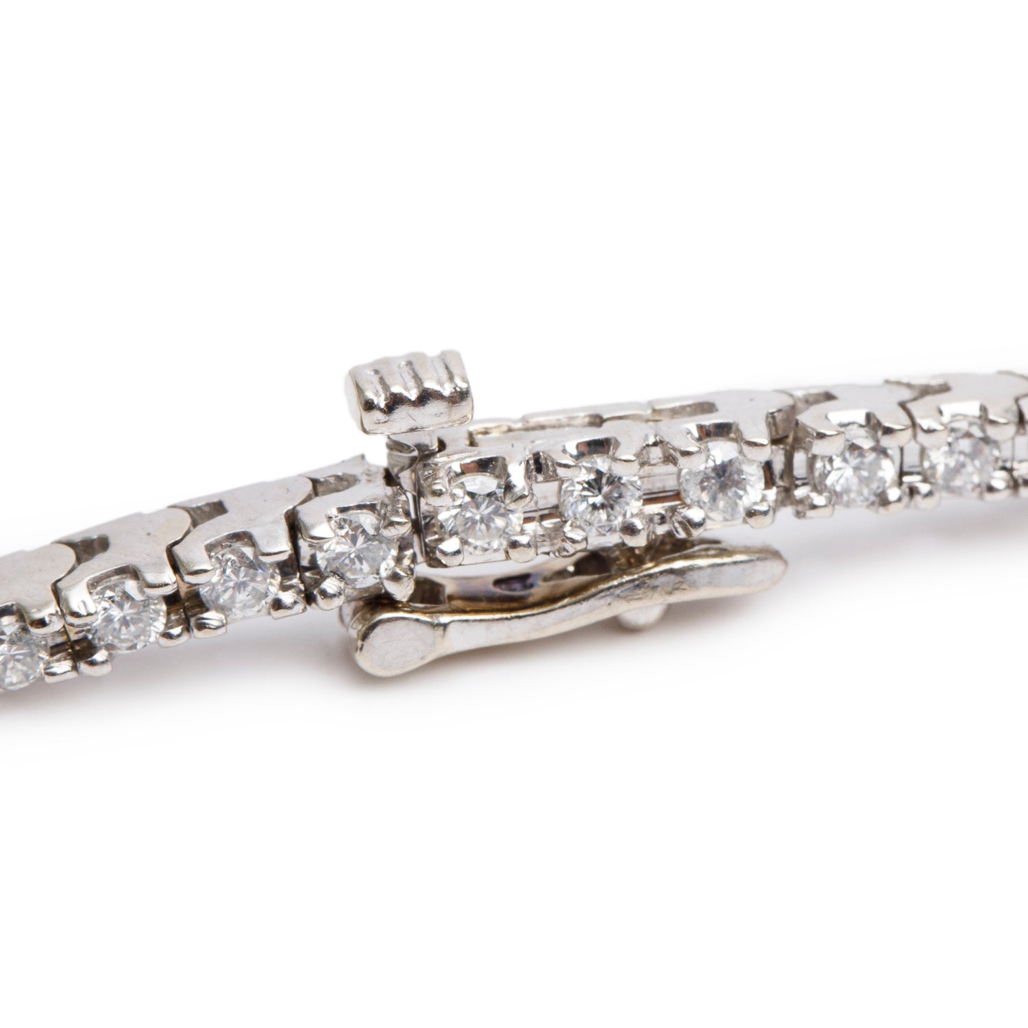 14k White Gold 1.83 tcw. Diamond Tennis Bracelet