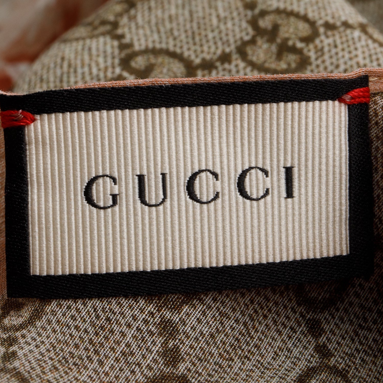 Gucci Beige Monogram GG Blooms Silk Scarf