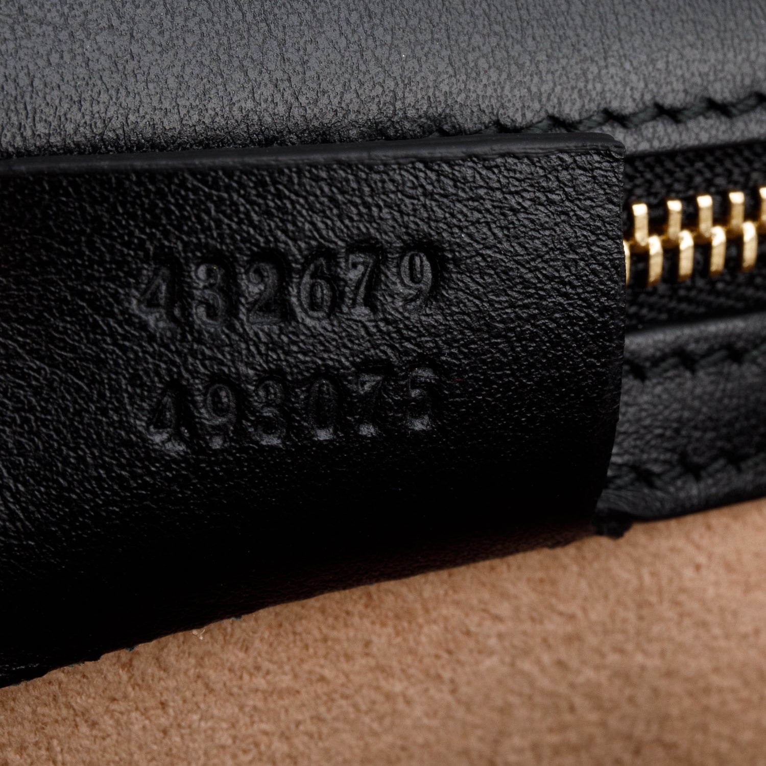 Gucci GG Supreme Monogram Medium Padlock Shoulder Bag