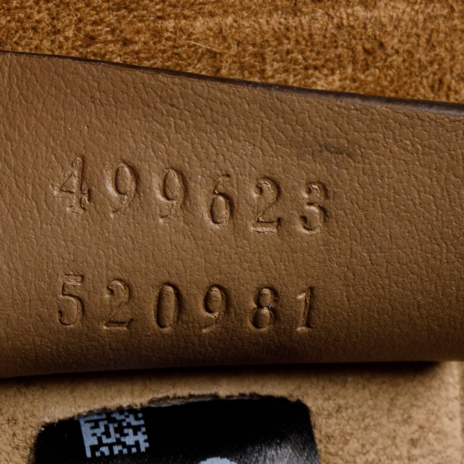 Gucci GG Supreme Small Dionysus Shoulder Bag