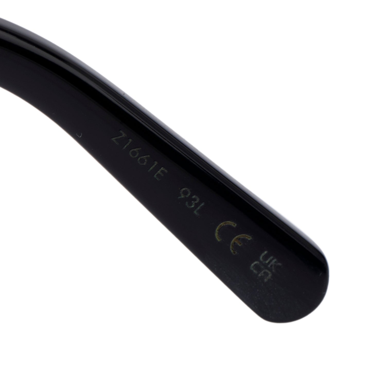 Louis Vuitton 2022 Z1661E Black Acetate LV Link Cat-Eye Sunglasses w/ Box & Case