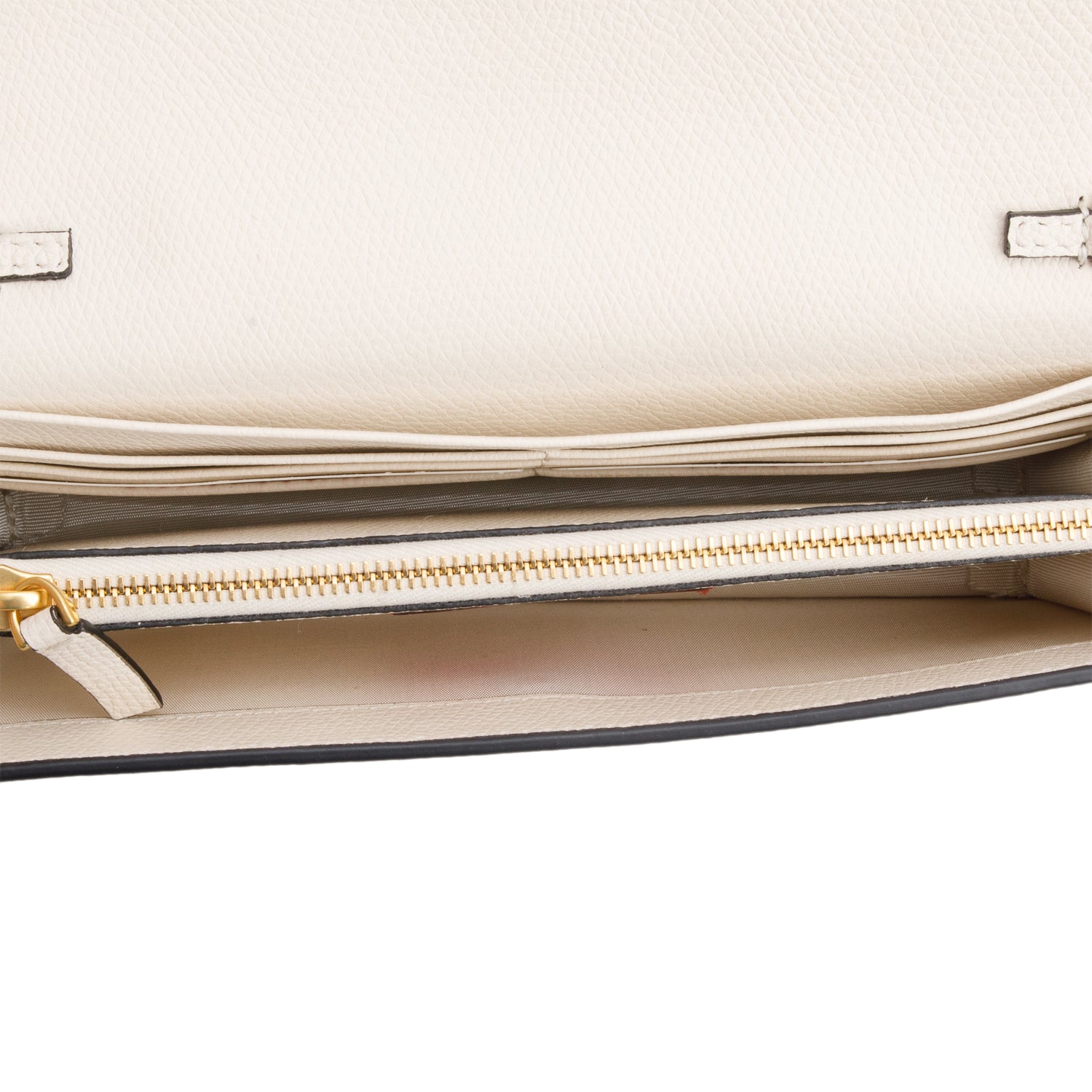 Valentino Cream VLogo Signature Wallet on Chain w/ Box