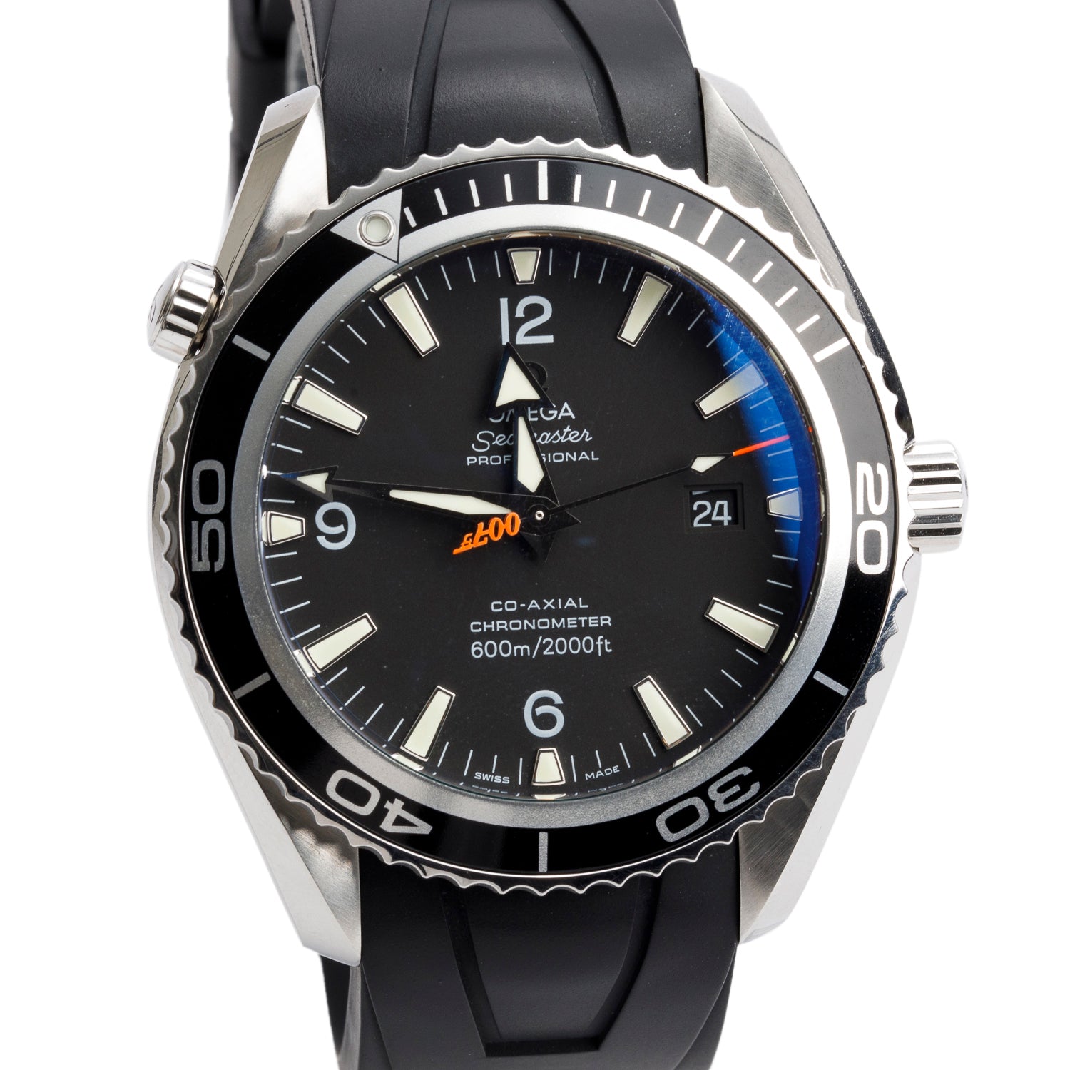 Omega Stainless Steel Seamaster Planet Ocean 007 Casino Royale 45.5 MM Watch w/ Box & Papers