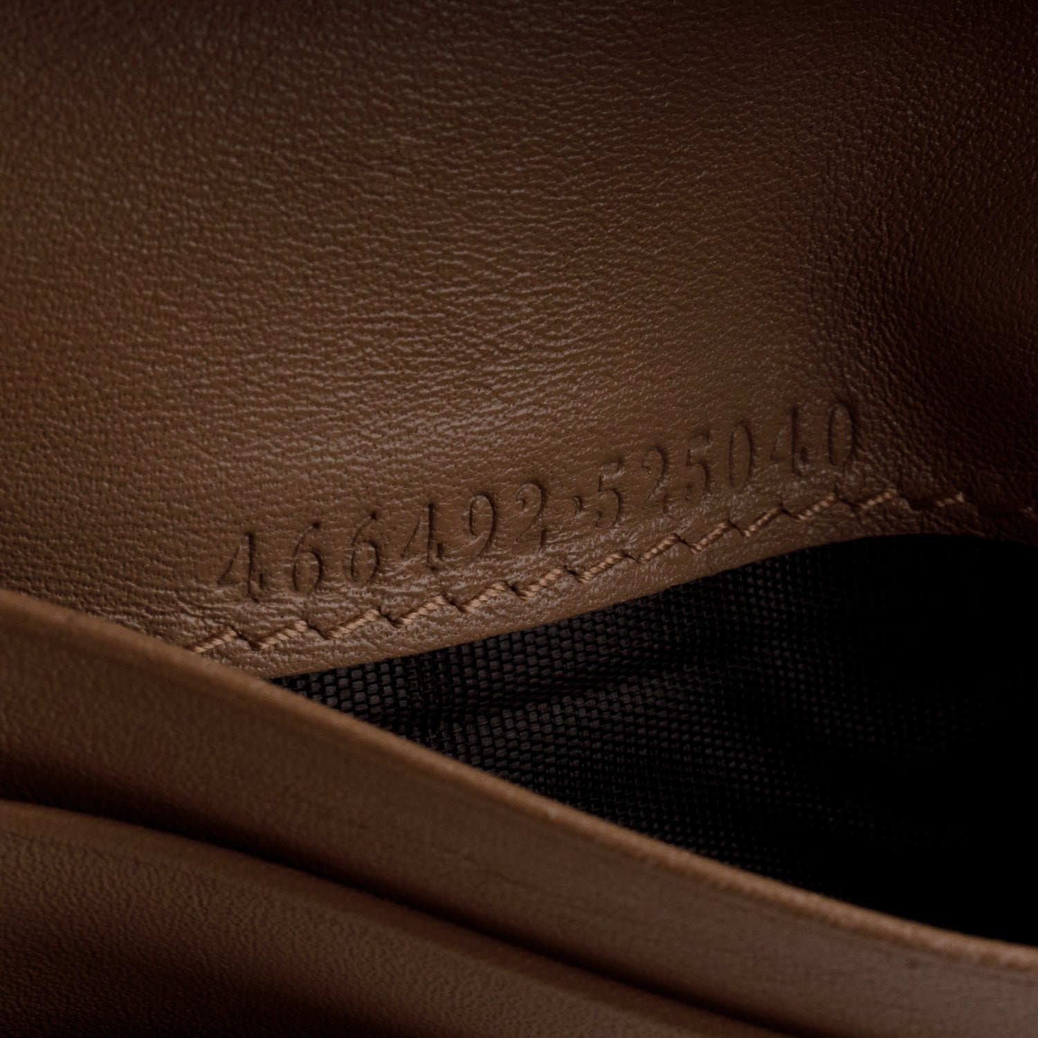 Gucci Beige Quilted GG Marmont Leather Card Case Wallet w/ Box