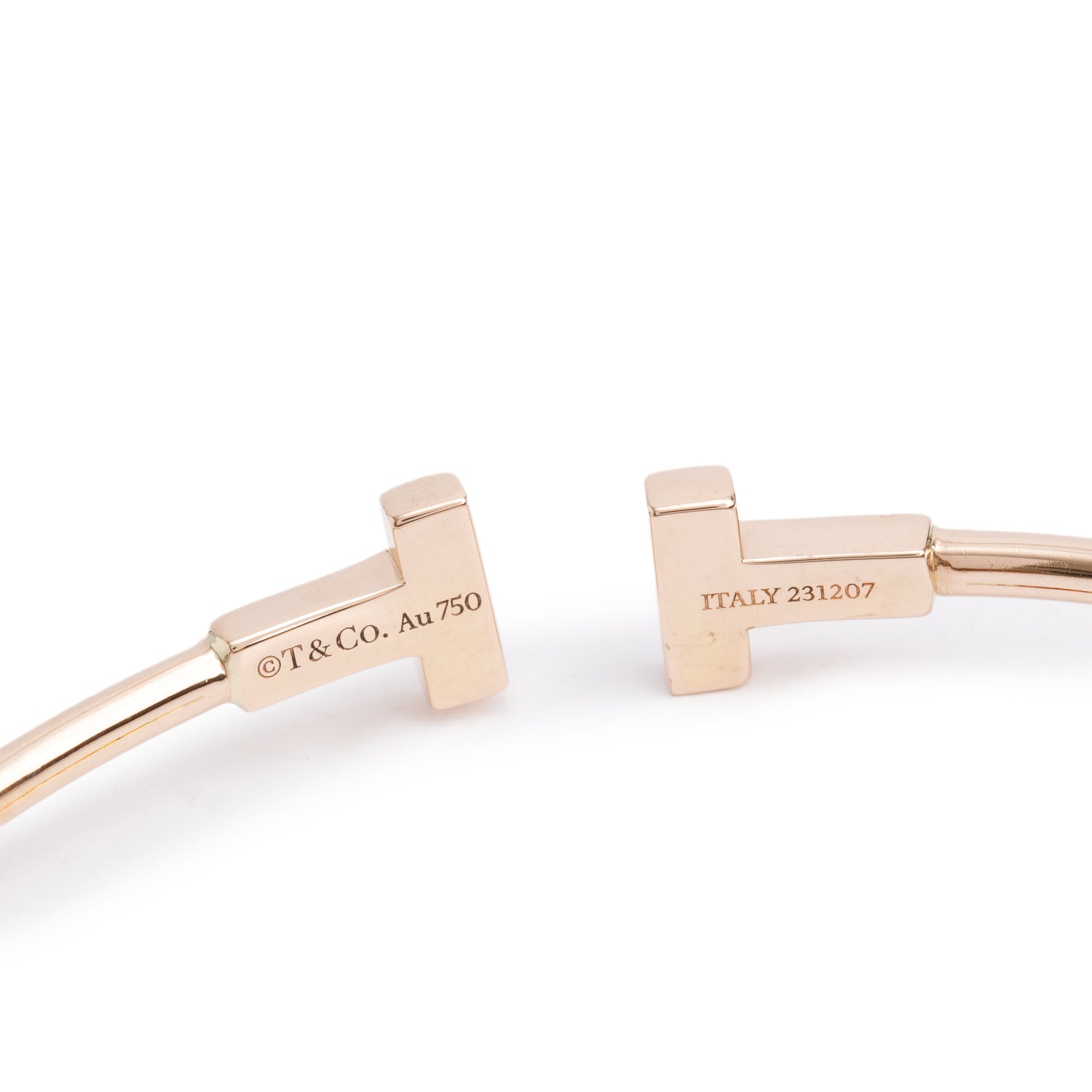 Tiffany & Co. 18k Rose Gold T Wire Narrow Bracelet w/ Box