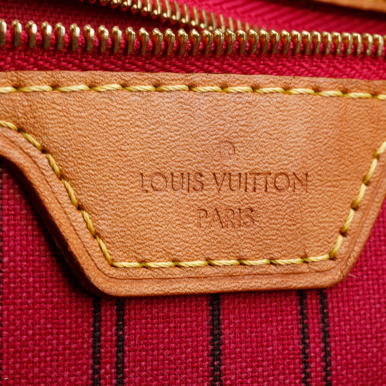 Louis Vuitton Monogram Neverfull MM w/ Pouch & Box