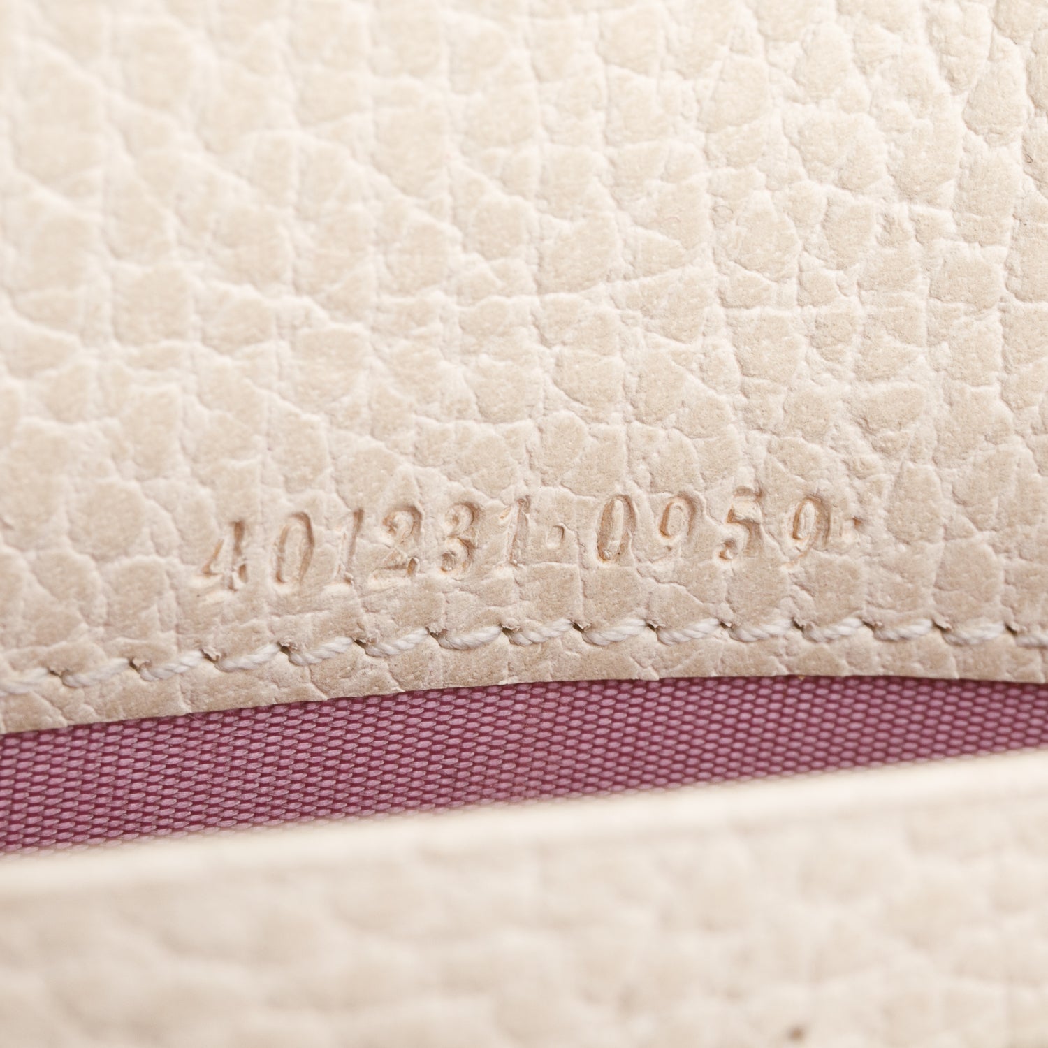 Gucci Cream Leather Mini Dionysus Wallet on Chain