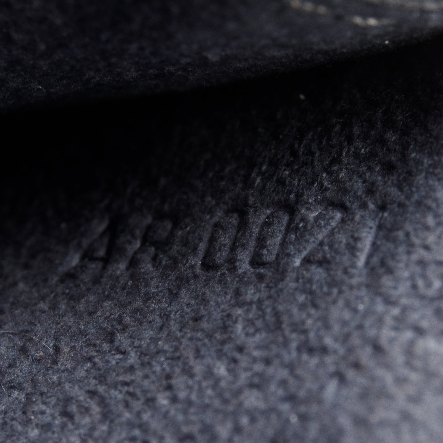 Louis Vuitton Black Epi Leather Pochette Accessoires 24