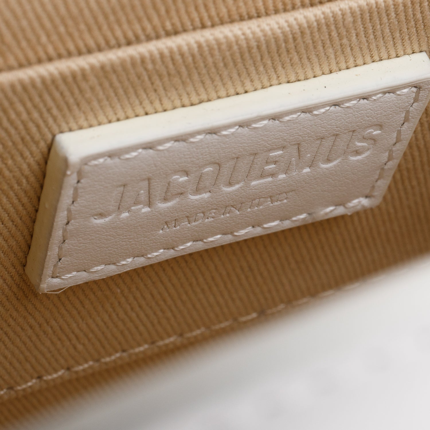 Jacquemus White Smooth Calfskin Le Chiquito Moyen w/ Box & Strap