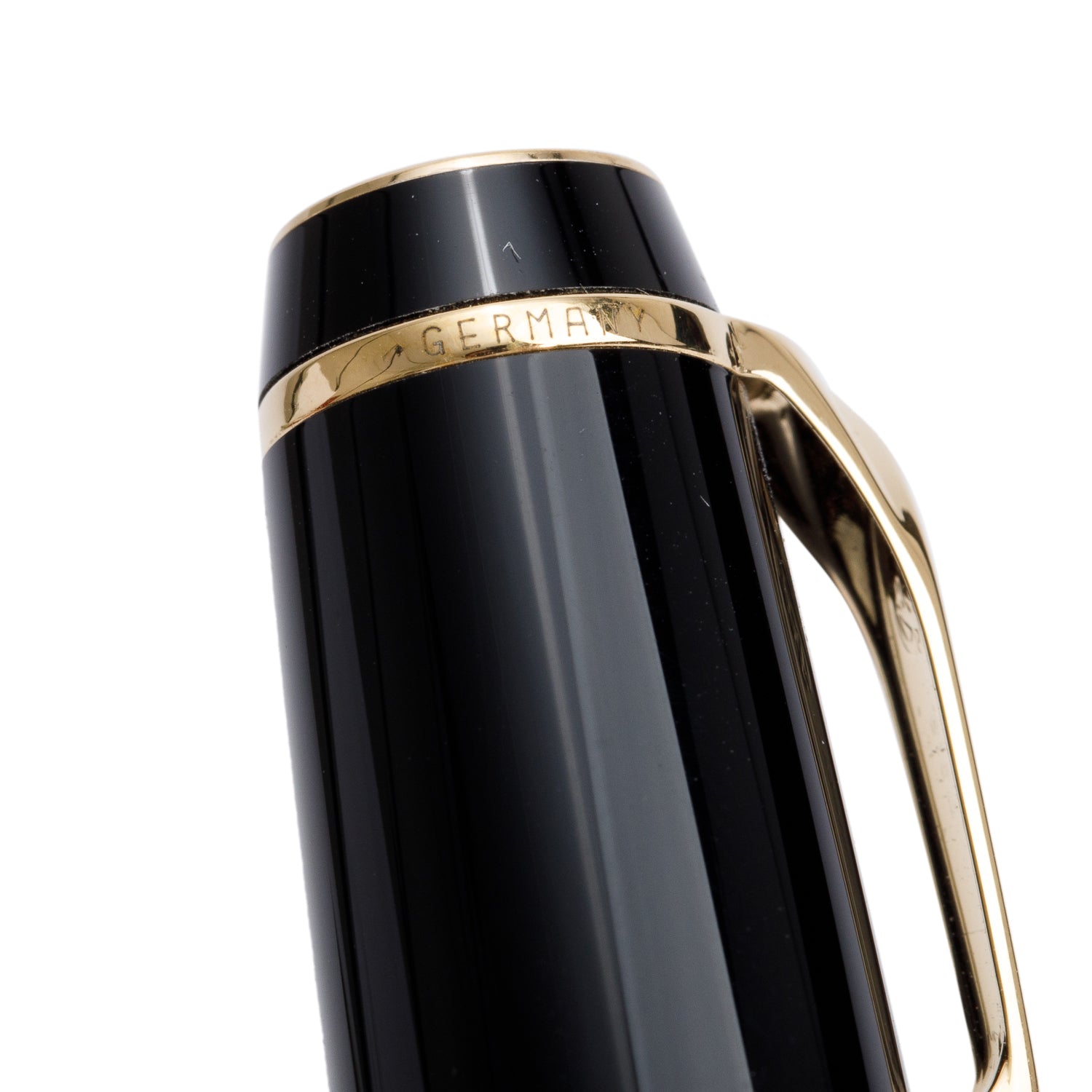 Montblanc Gold Coated Black Resin Boheme Rouge Fountain Pen w/ Box