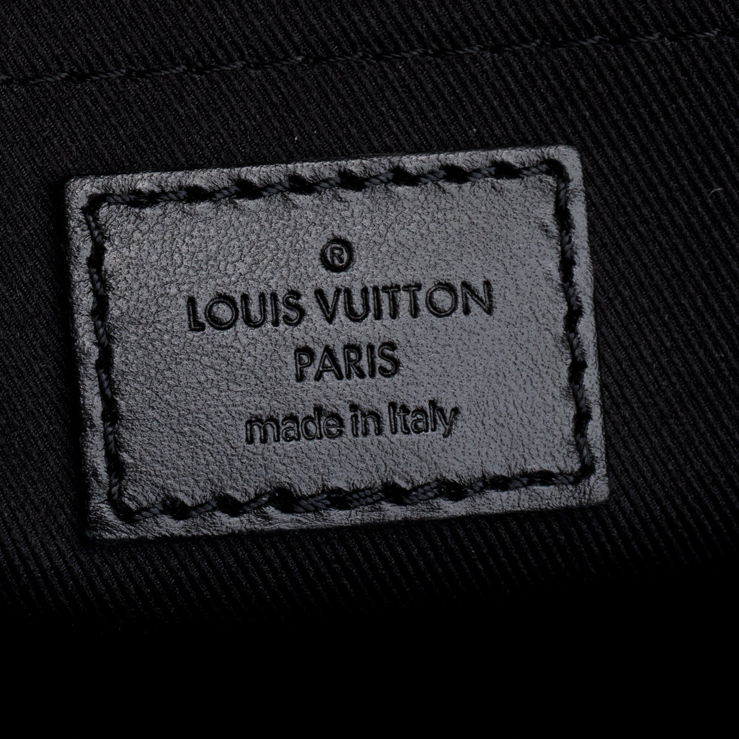 Louis Vuitton Black Monogram Eclipse Sac Plat 24H