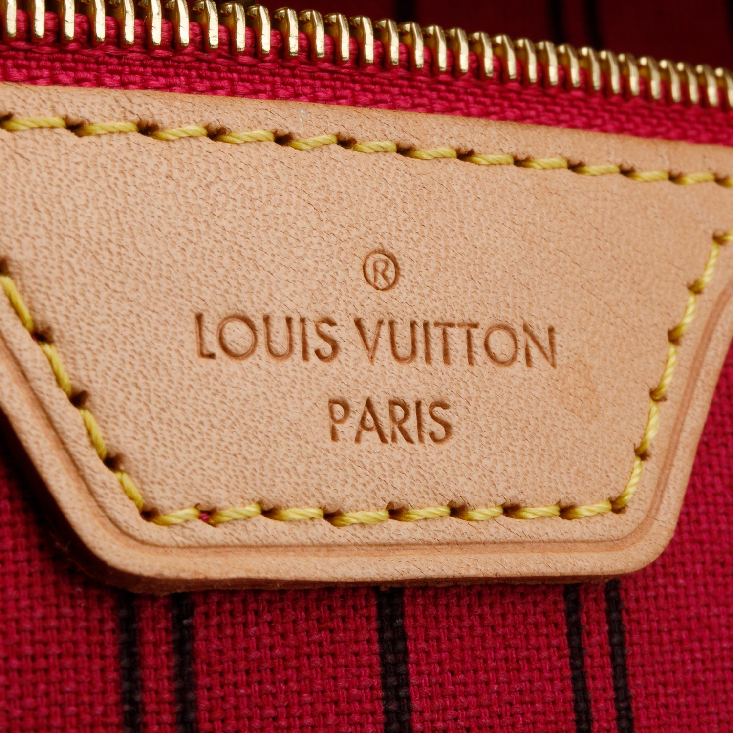 Louis Vuitton 2022 Monogram Neverfull GM w/ Box, Pouch & Receipt