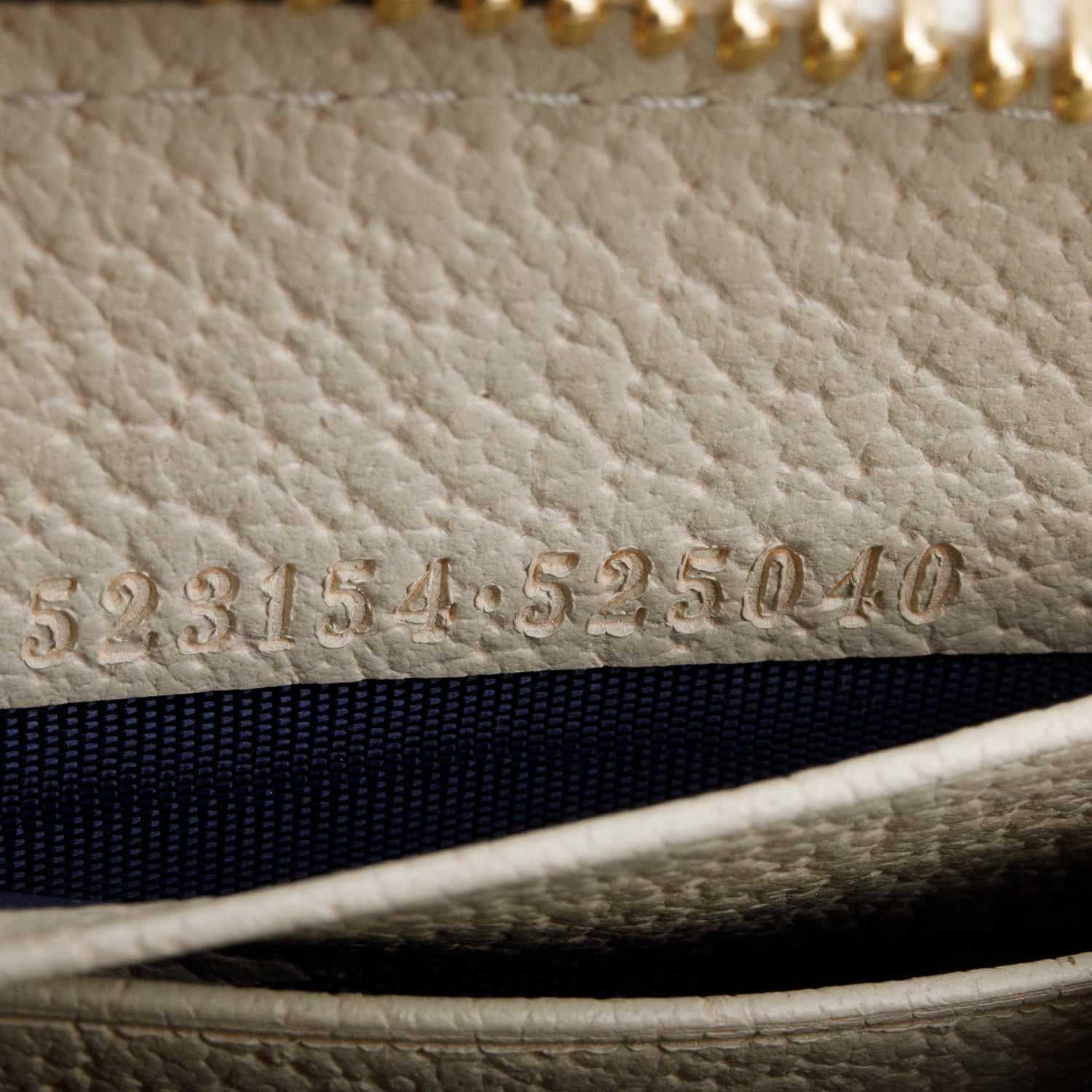 Gucci White Leather Web Ophidia GG Zip Around Wallet