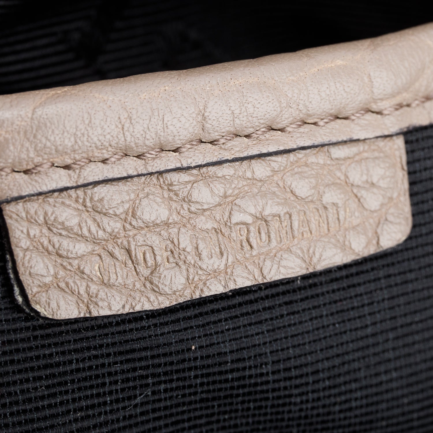 Burberry Taupe Grained Leather Ledbury Convertible Hobo w/ Strap