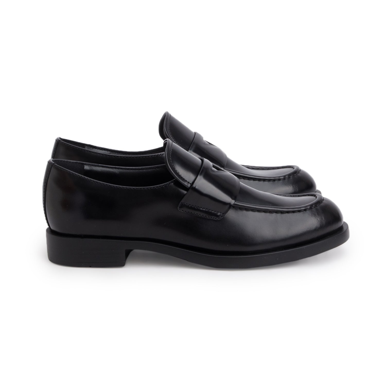 Prada Black Patent Leather Donna Loafers, Size 39.5 w/ Box