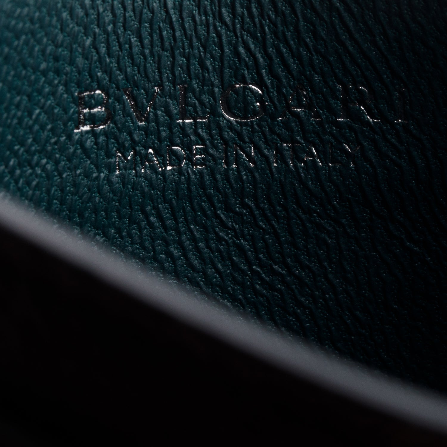 Bvlgari 2023 Black Green Grain Calf Leather Card Holder w/ Box & Authenticity Card