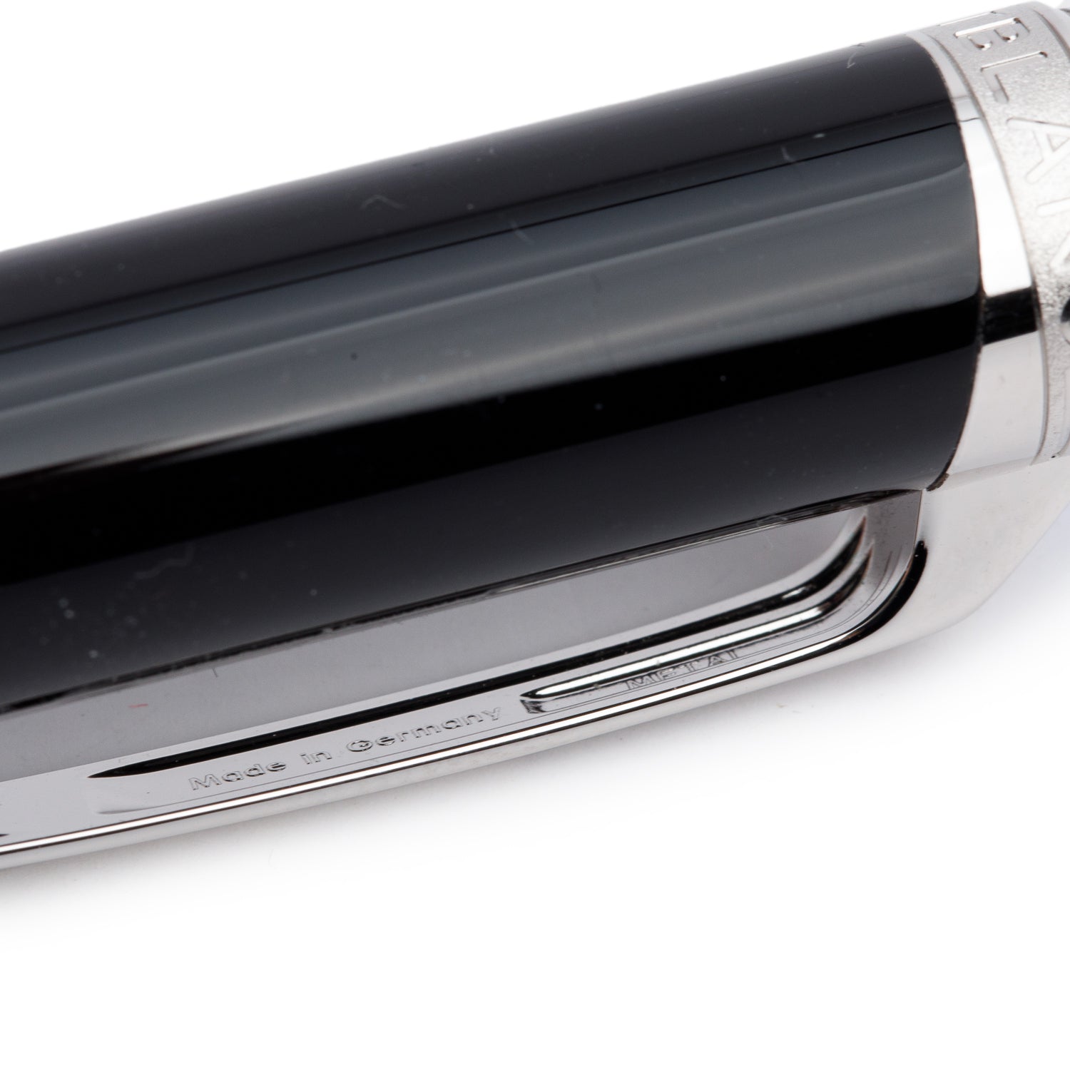 Montblanc StarWalker Platinum Coated Black Prescious Resin Ballpoint Pen w/ Box