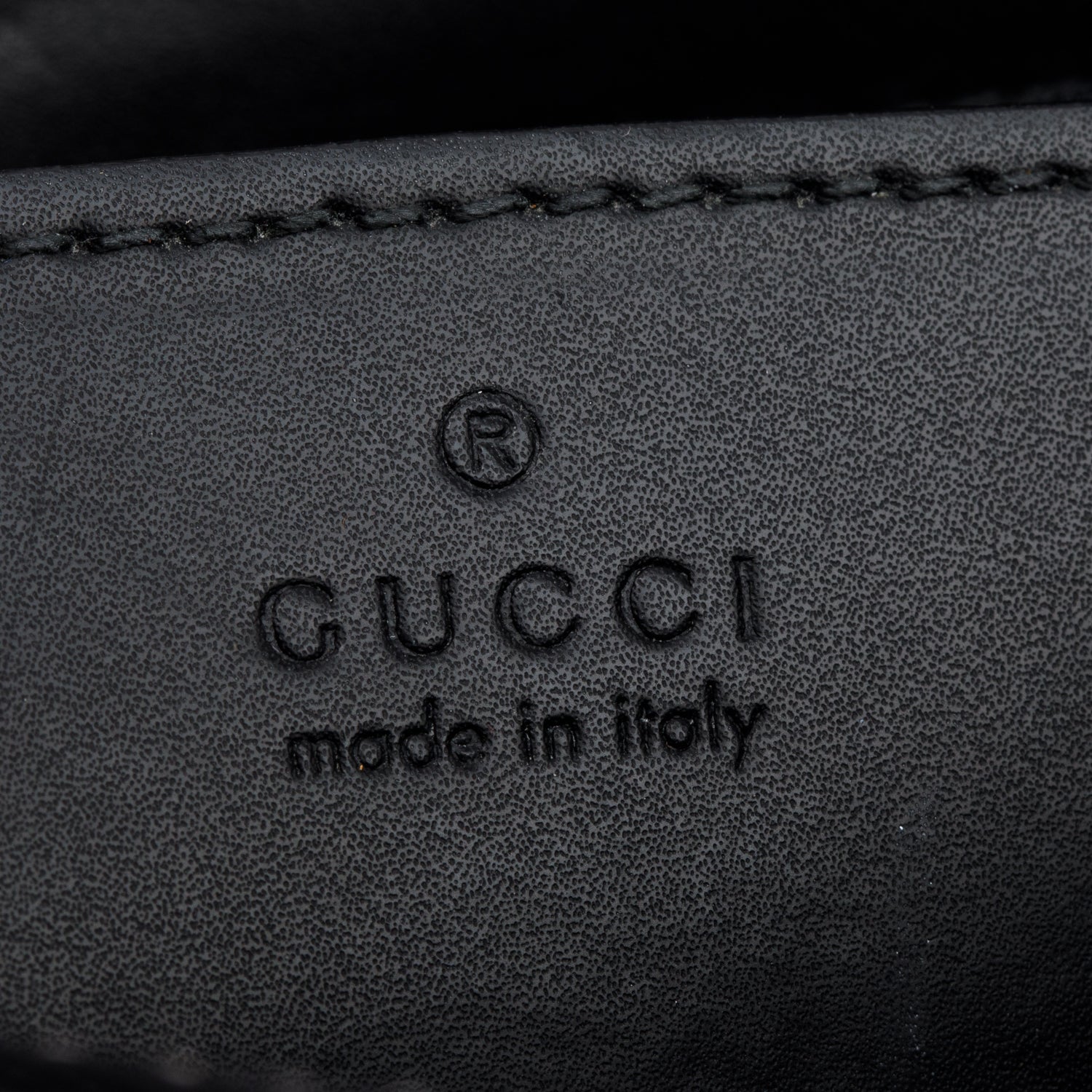 Gucci Black GG Supreme Small Messenger Bag