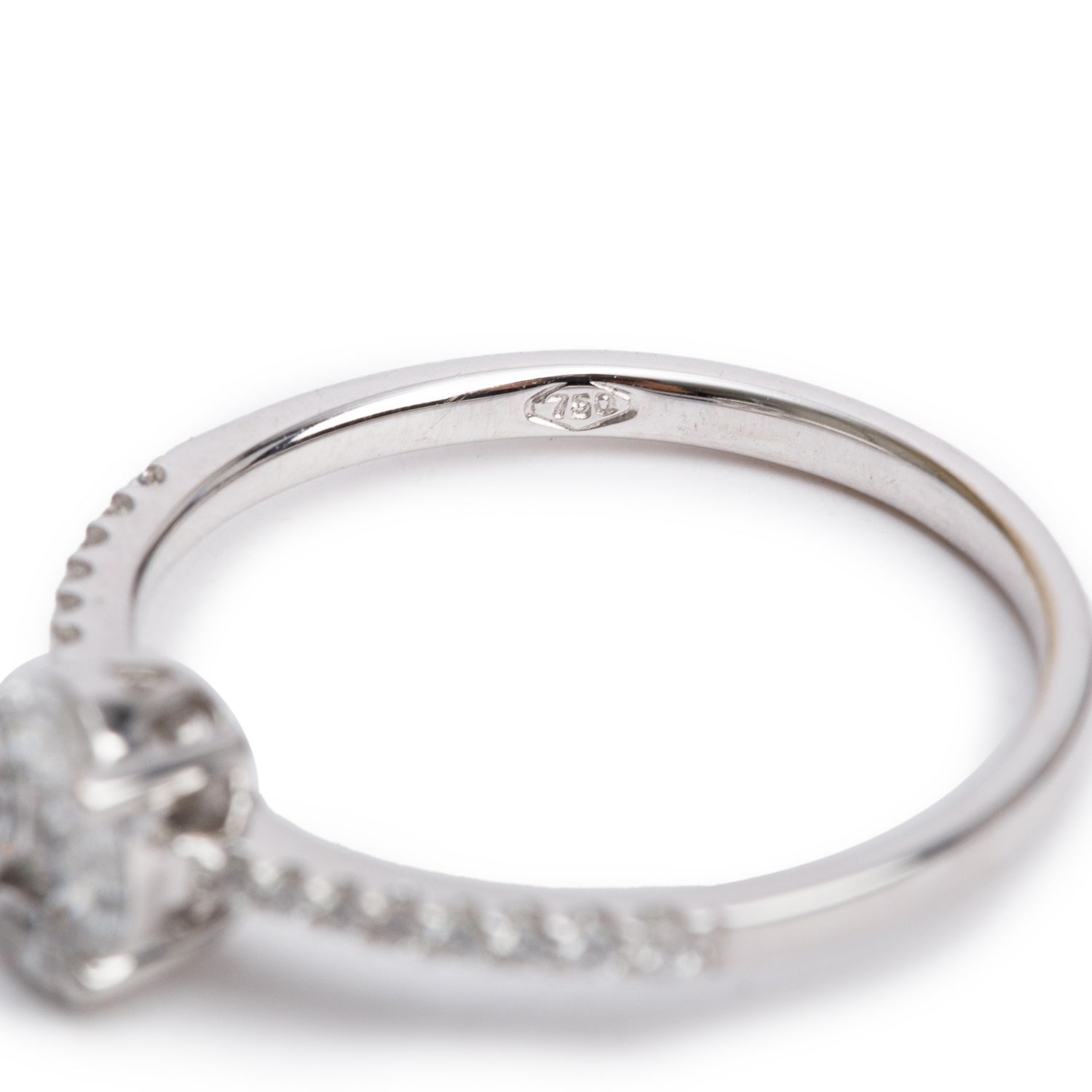 Effy 18k White Gold Cluster Diamond Engagement Ring, Size 7.5