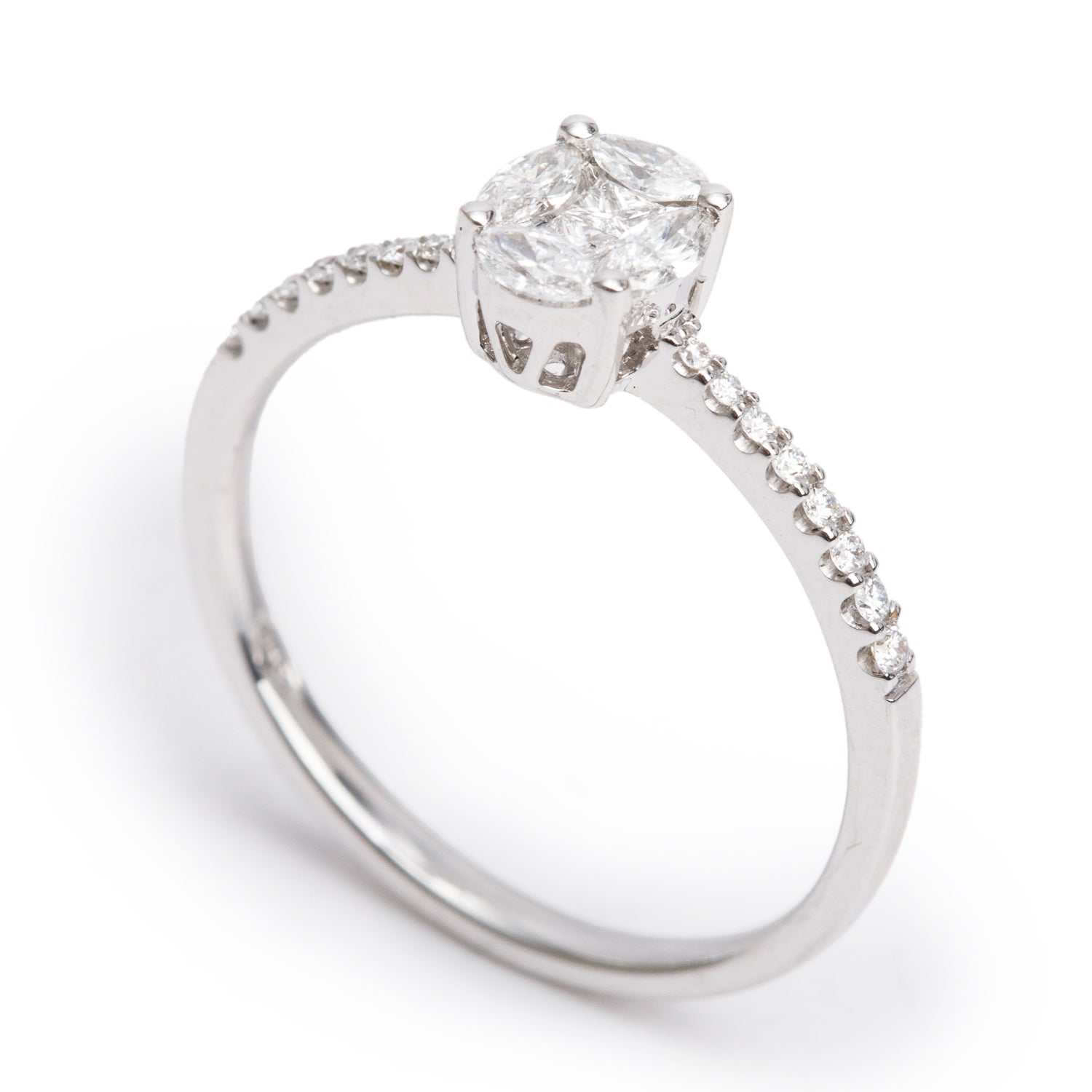 Effy 18k White Gold Cluster Diamond Engagement Ring, Size 7.5