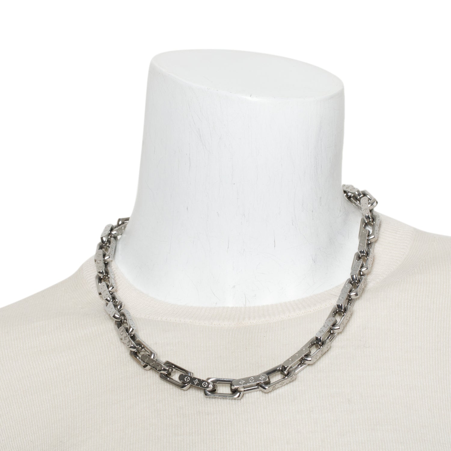 Louis Vuitton 2023 Palladium Plated Collier Monogram Chain Necklace