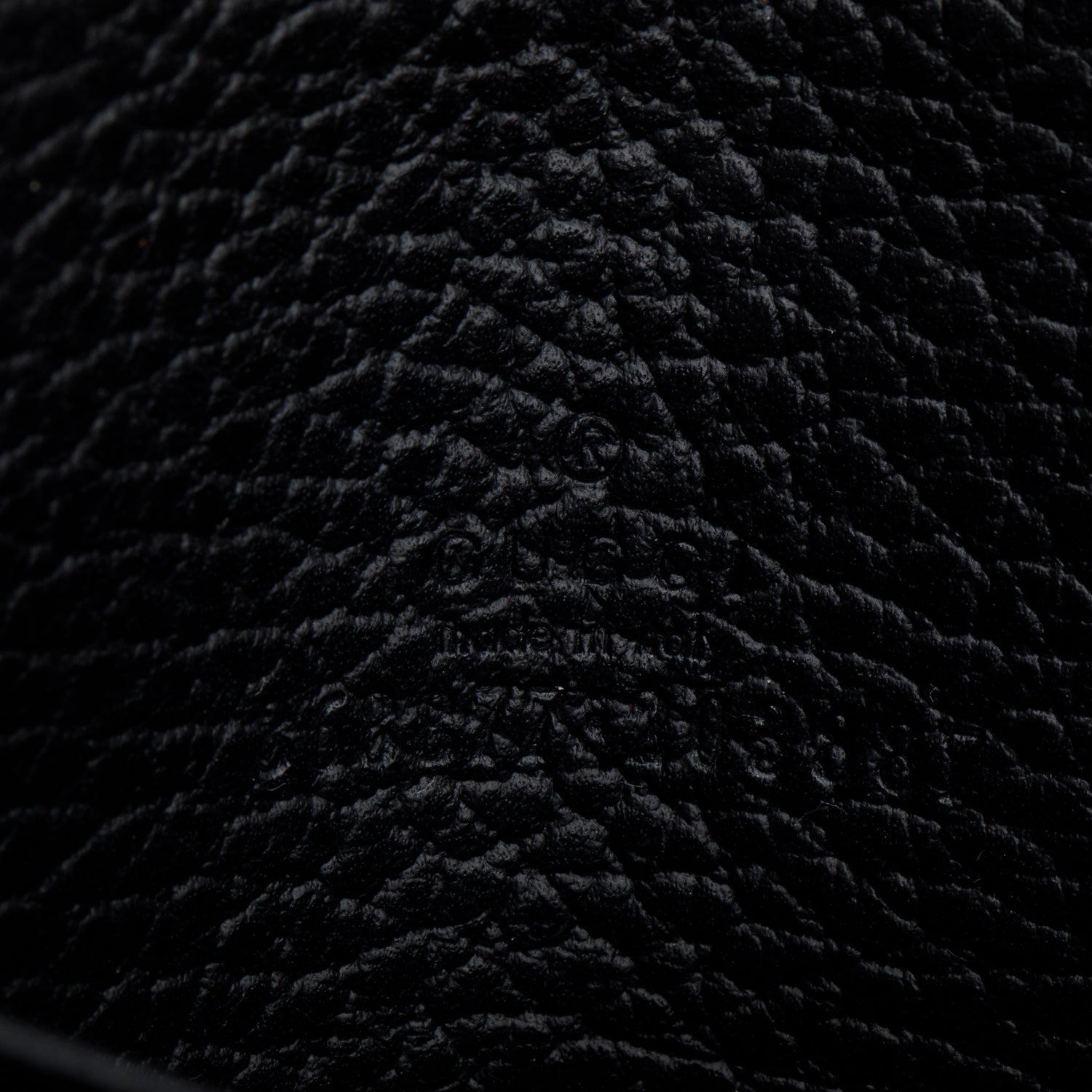 Gucci Black Leather Logo Print Compact Zip Wallet w/ Box