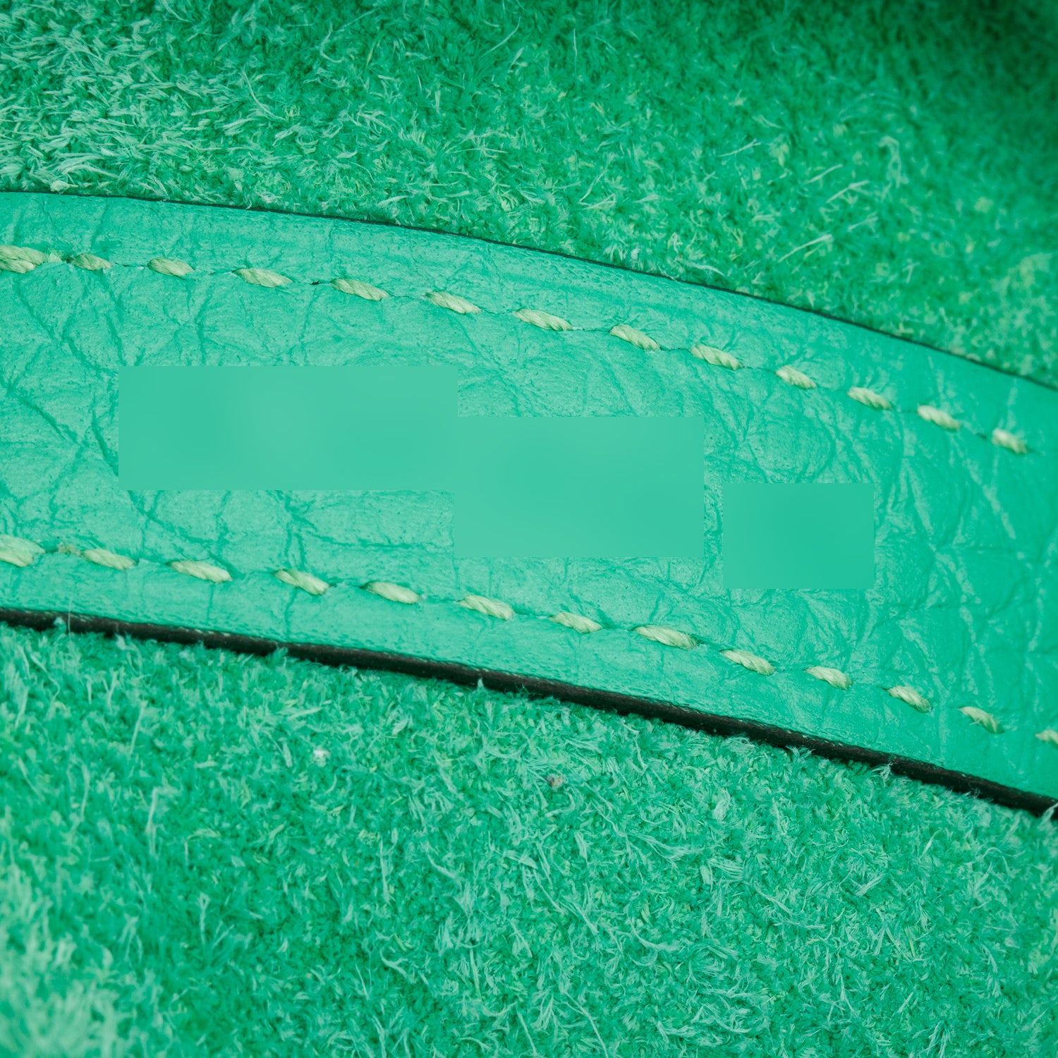 Hermes 2022 Vert Comics Taurillon Clemence Picotin Lock 18 w/ Box