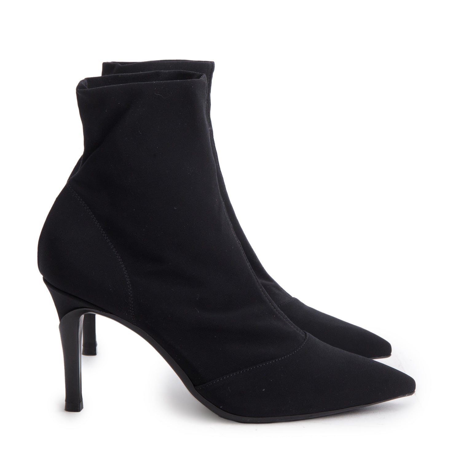 Gianvito Rossi Black Osaka Point Stretch Toe Bootie 85, Size 36.5