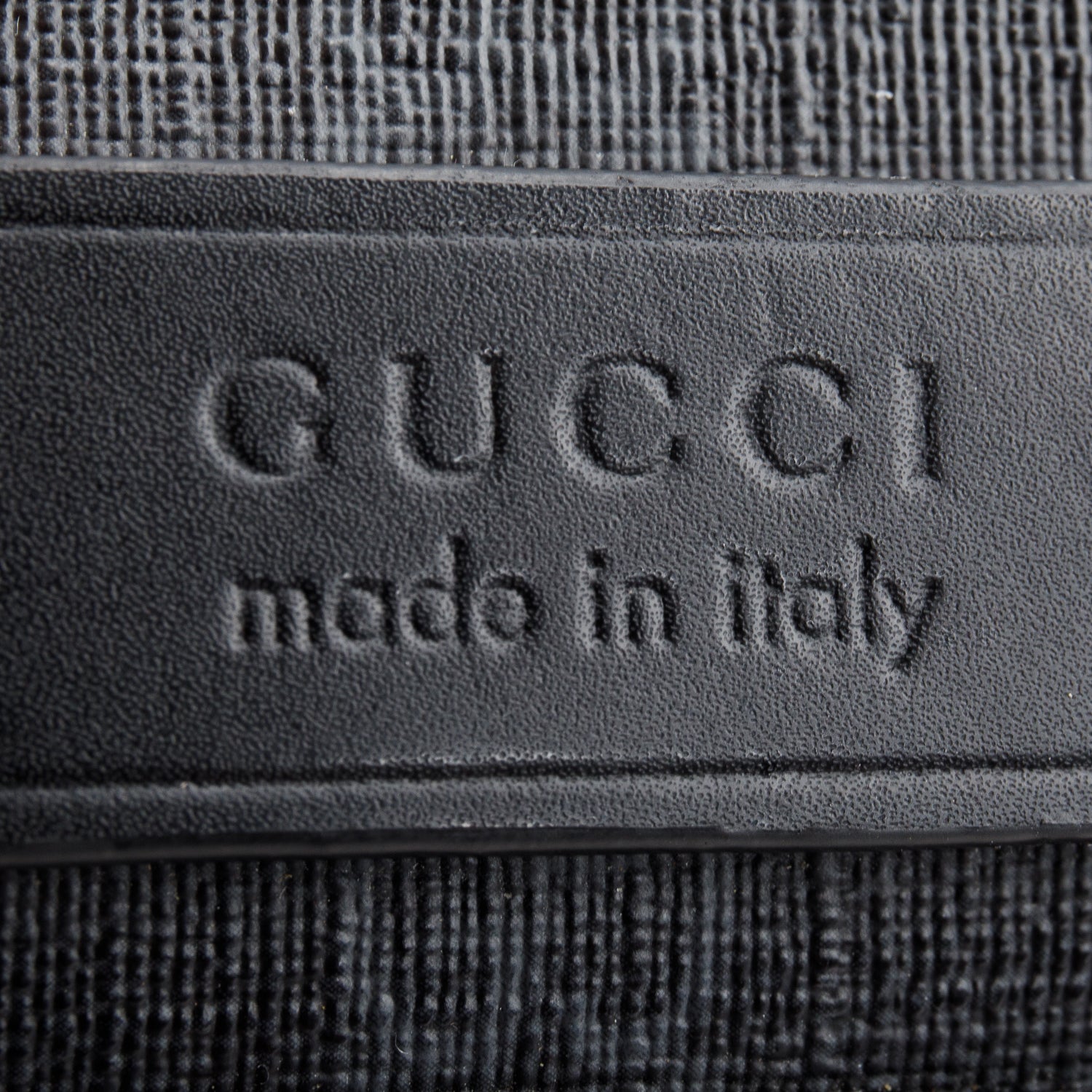 Gucci Black GG Supreme Small Messenger Bag