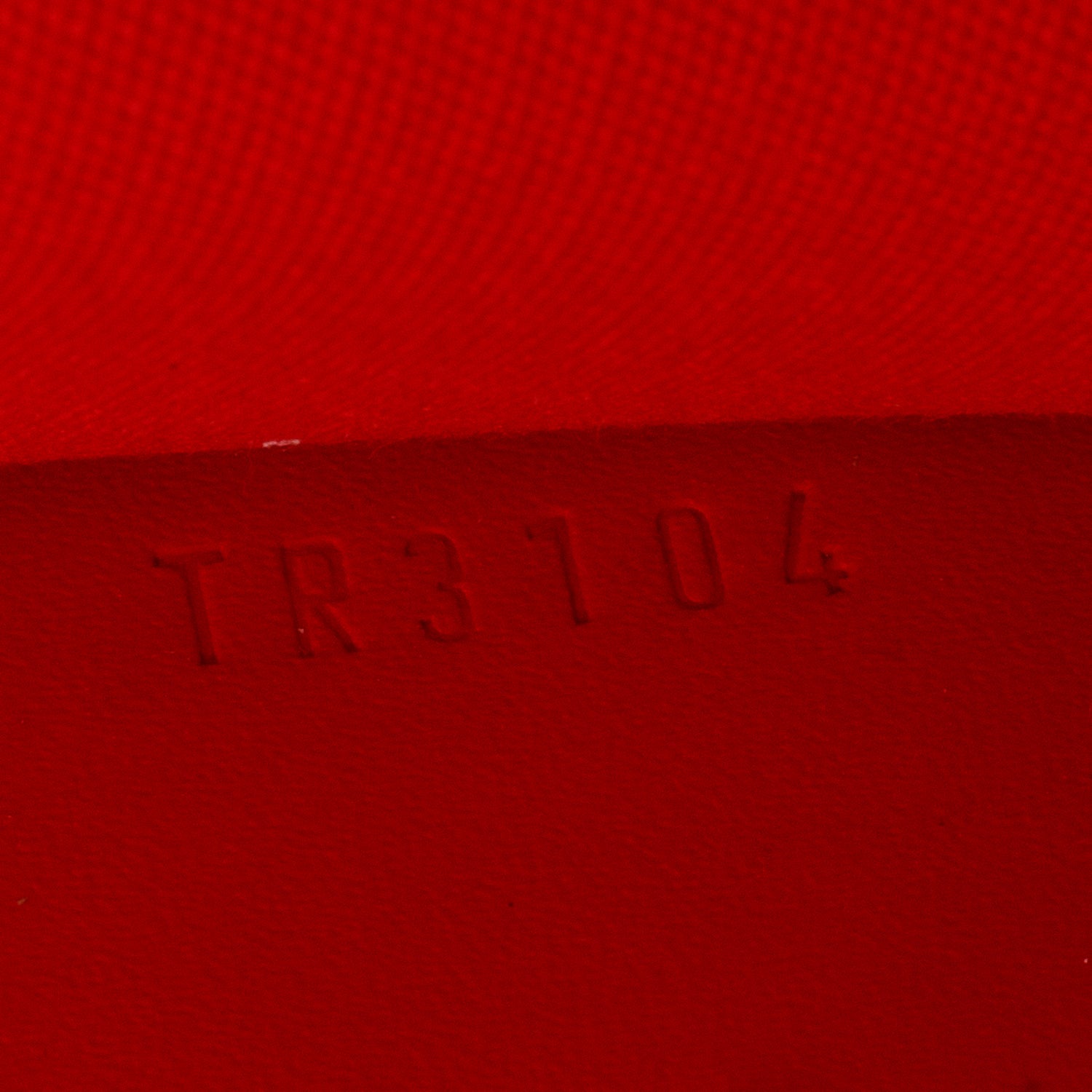 Louis Vuitton Red Vernis Louise Clutch