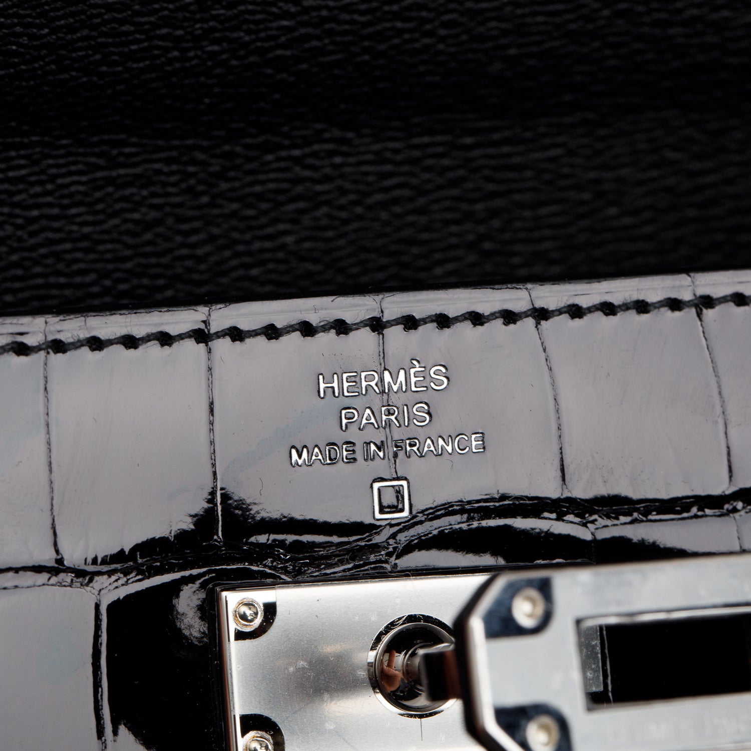 Hermes 2025 Noir Shiny Alligator Kelly Wallet To Go w/ Strap & Box