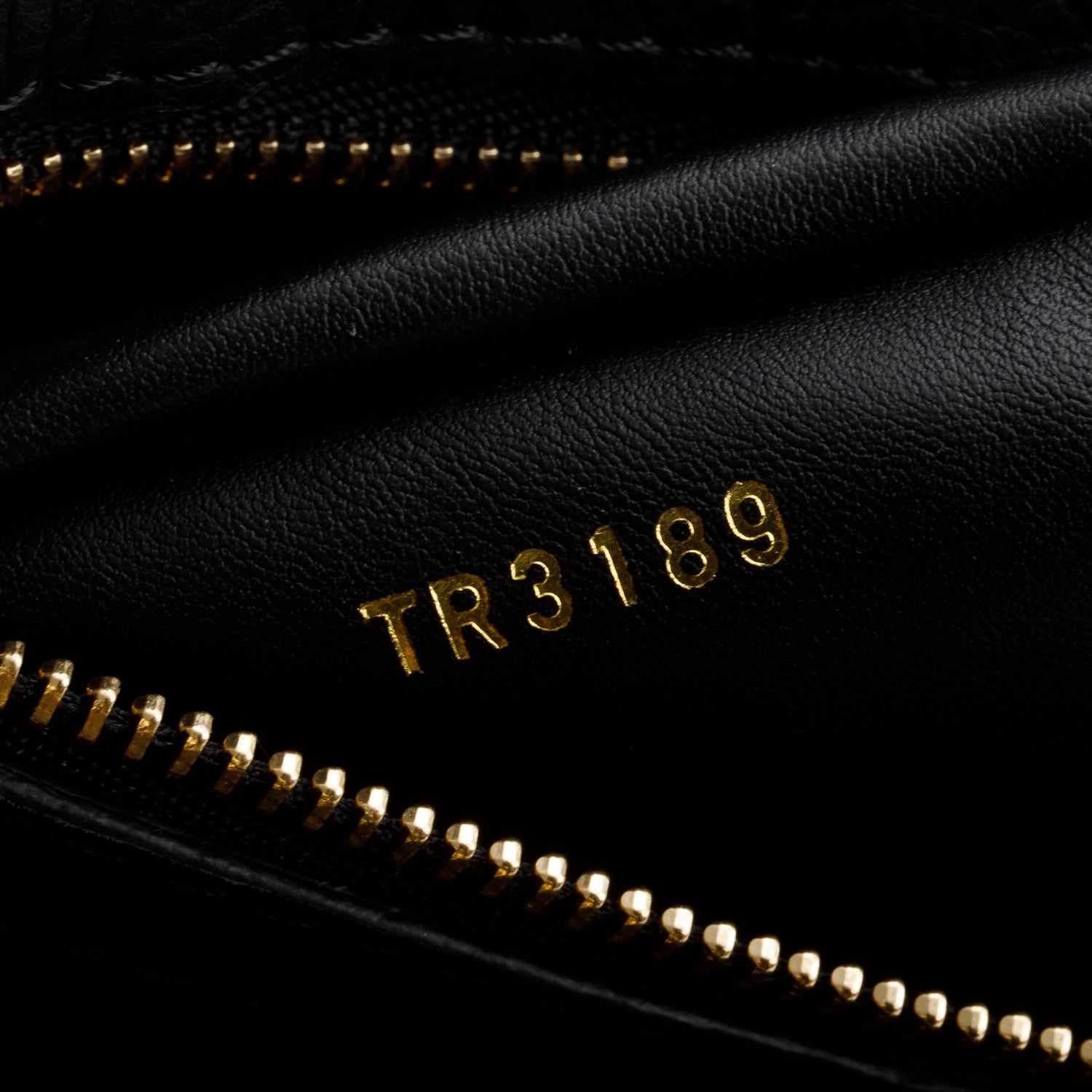 Louis Vuitton Black Taurillon Flower Crown Capucines MM w/ Strap