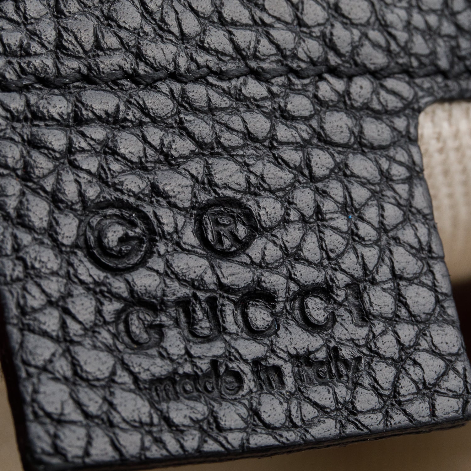 Gucci Black Pebbled Calfskin Medium Soho Chain Crossbody Bag w/ Box