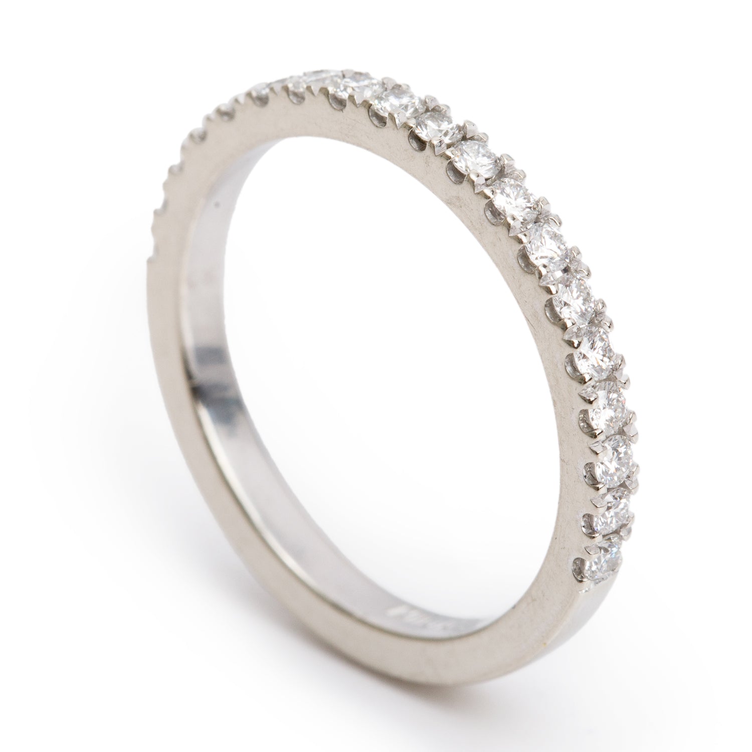 14k White Gold Diamond Band Ring, Size 5.75