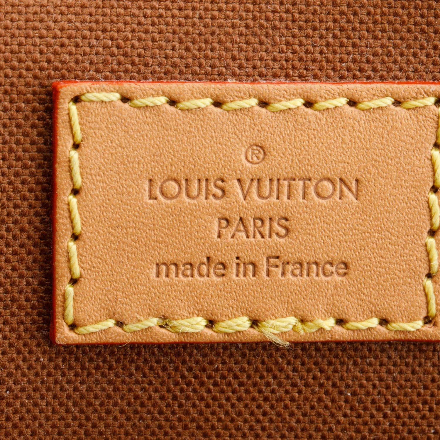 Louis Vuitton 2021 Monogram Petit Sac Plat w/ Strap