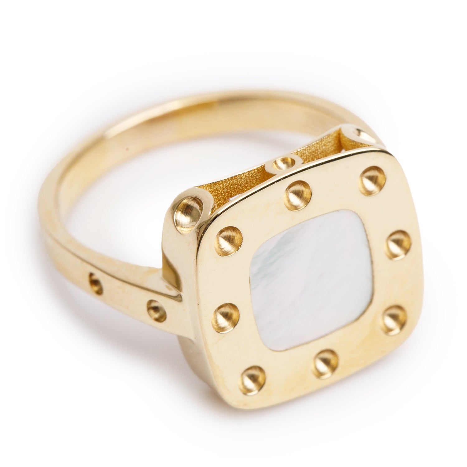 Roberto Coin 18k Yellow Gold Poi Mois Mother of Pearl Cocktail Ring, Size 8